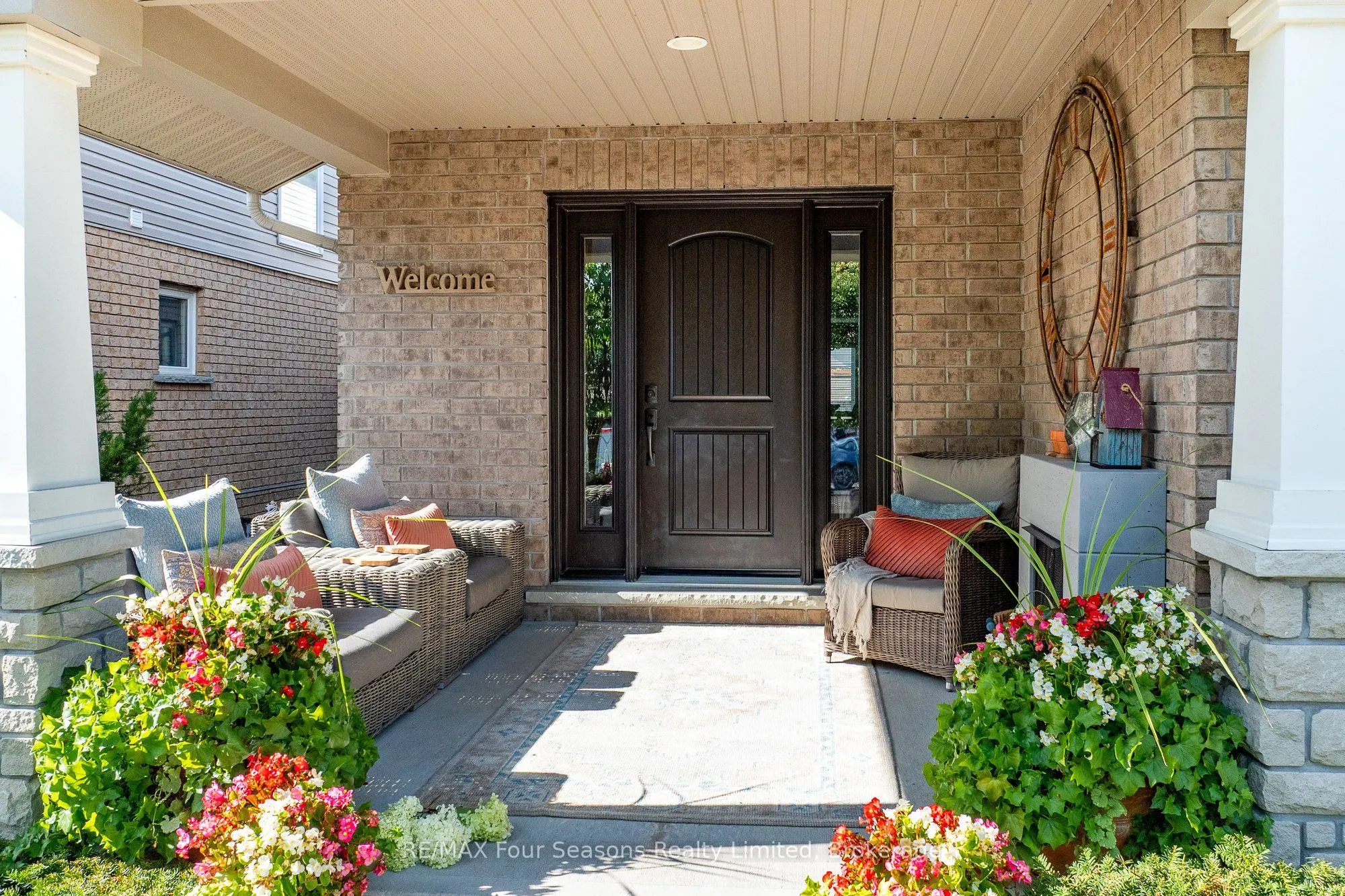 5 Kayla Crescent N