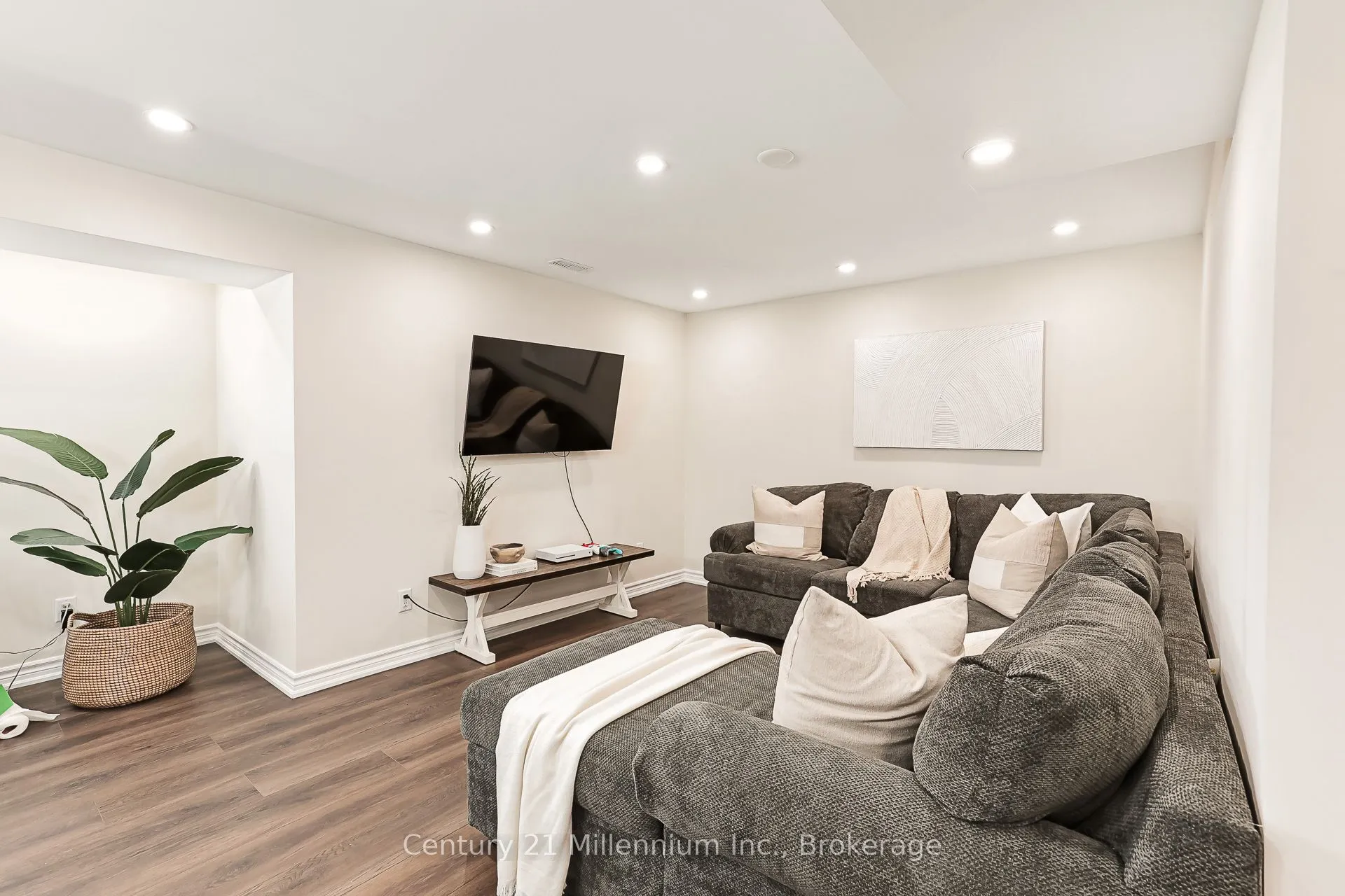 133 CONSERVATION Way, #154
