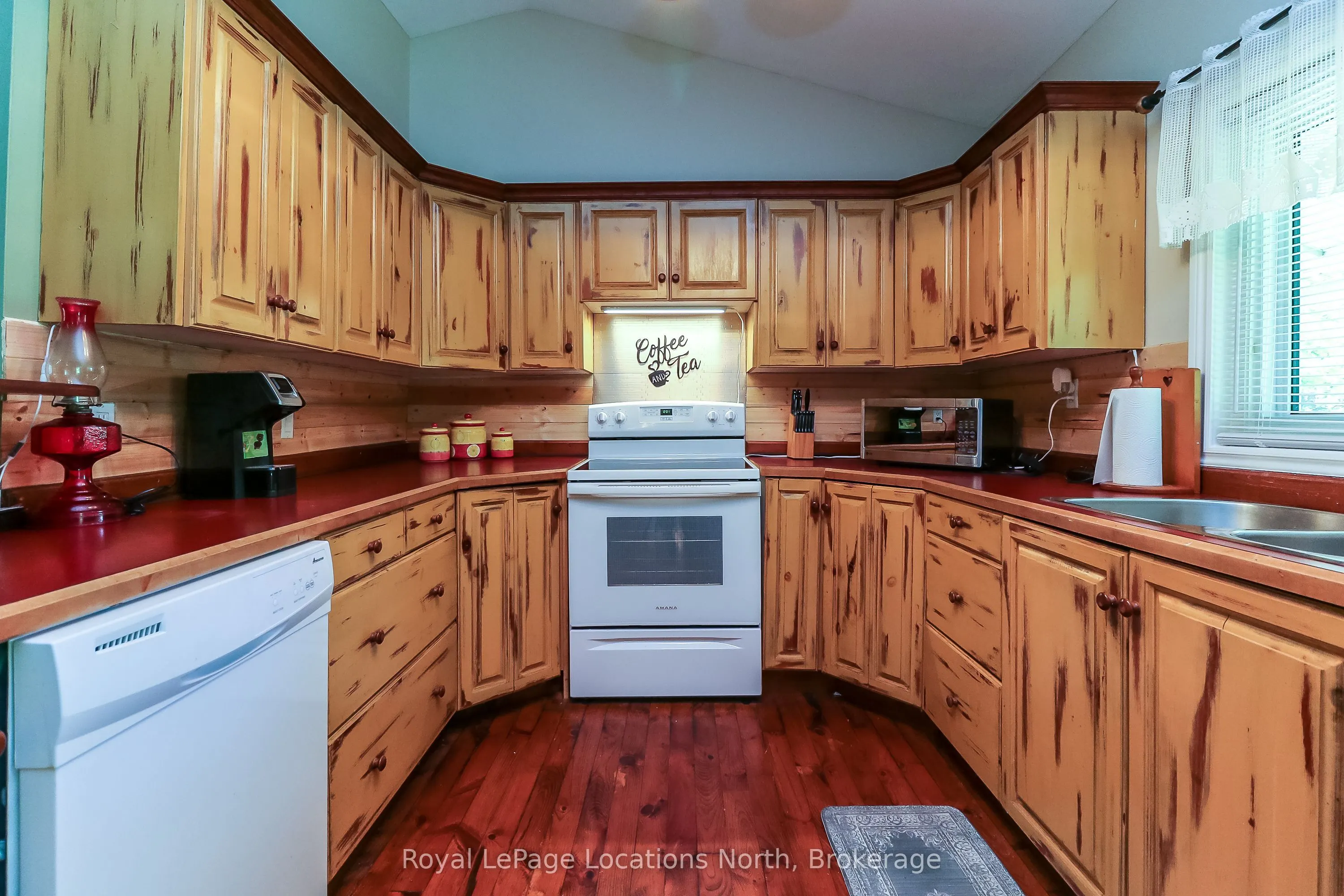 2198 Champlain Road