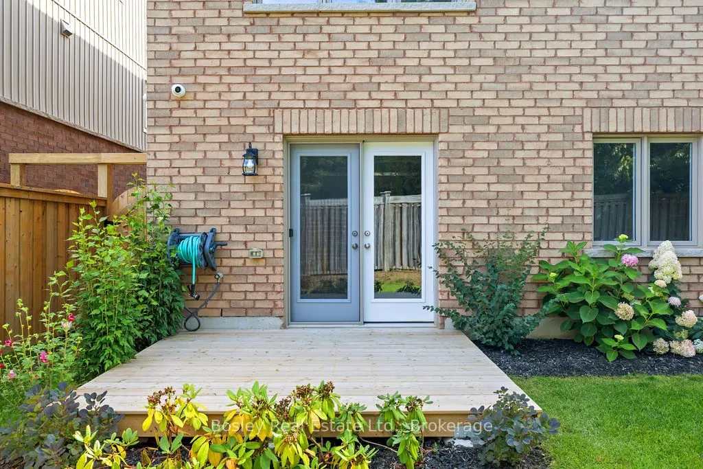 25 Mclean Avenue