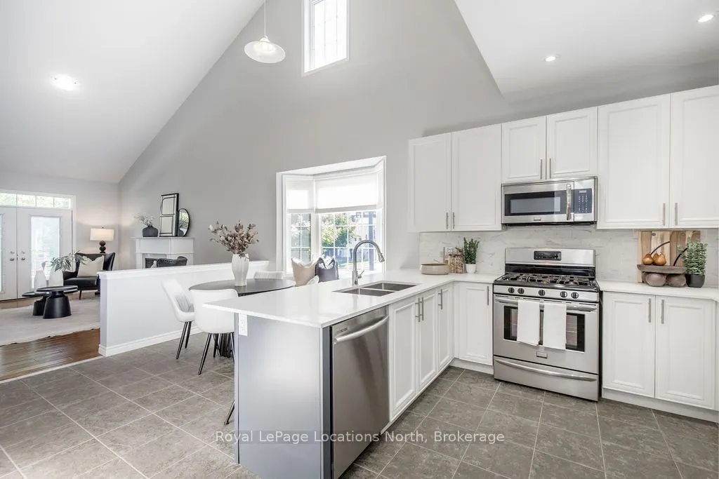 49 Providence Way, #52