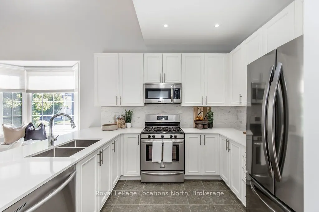 49 Providence Way, #52