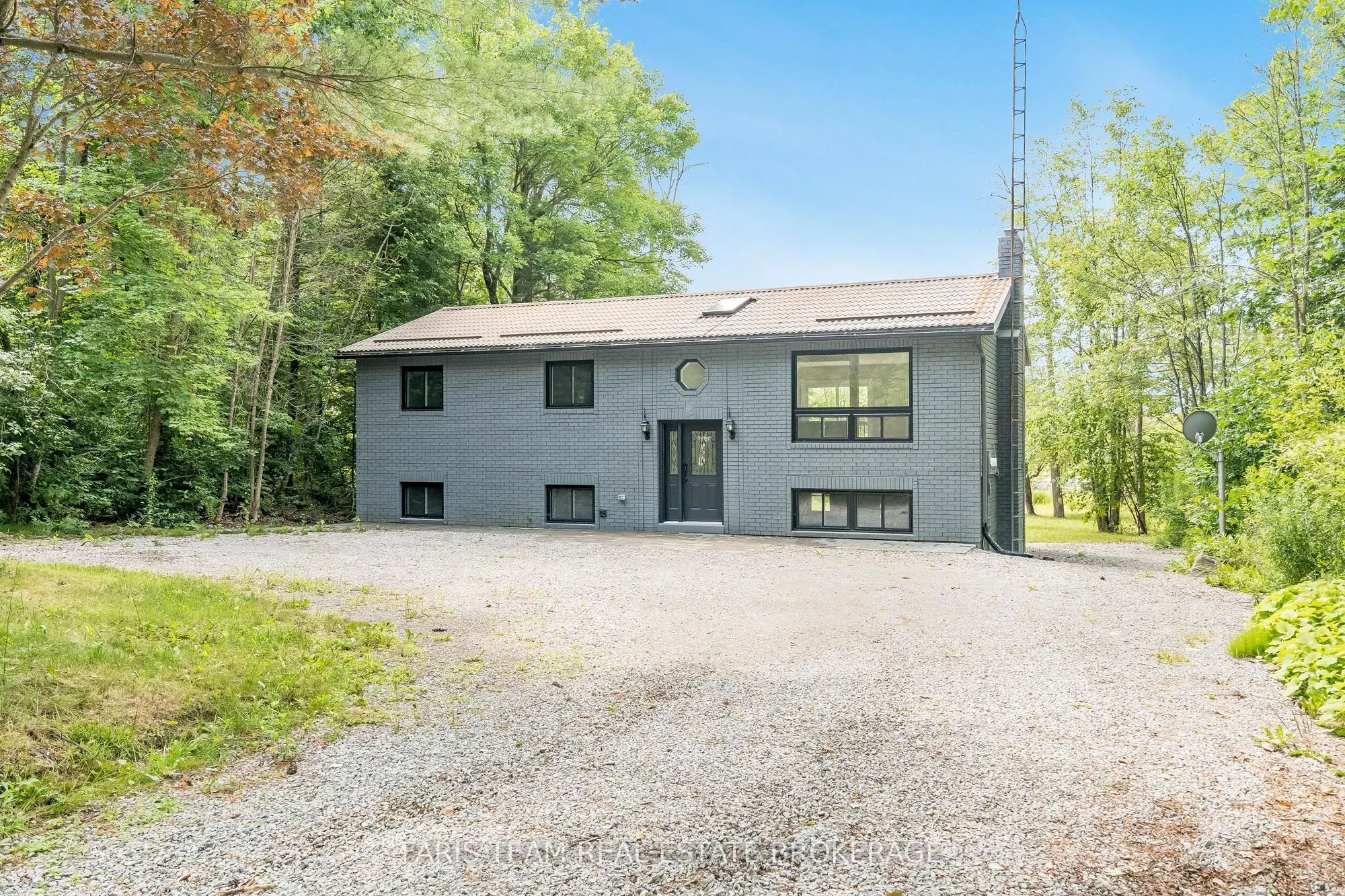 5127 Severn Pines Crescent