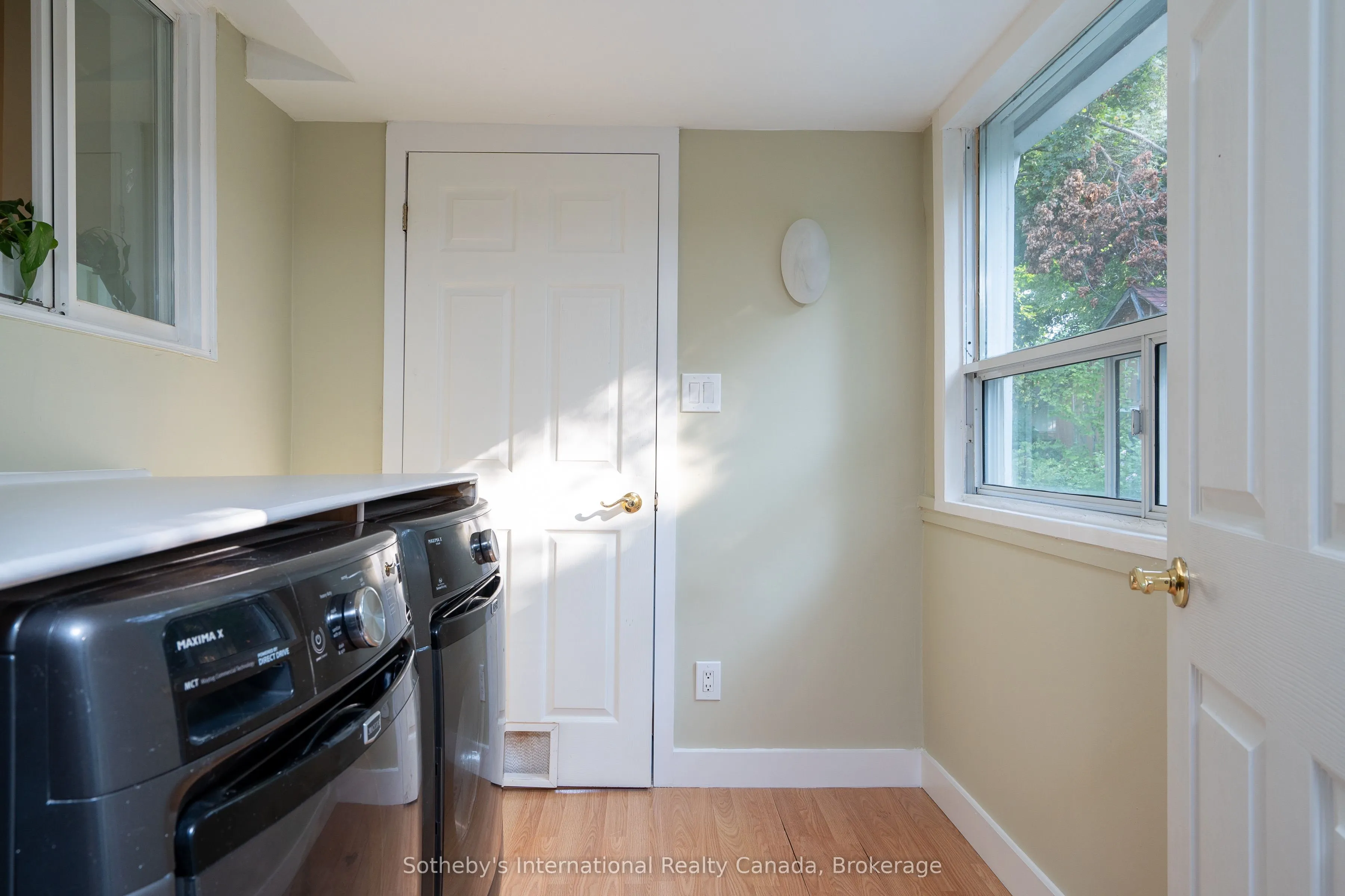 335 Napier Street