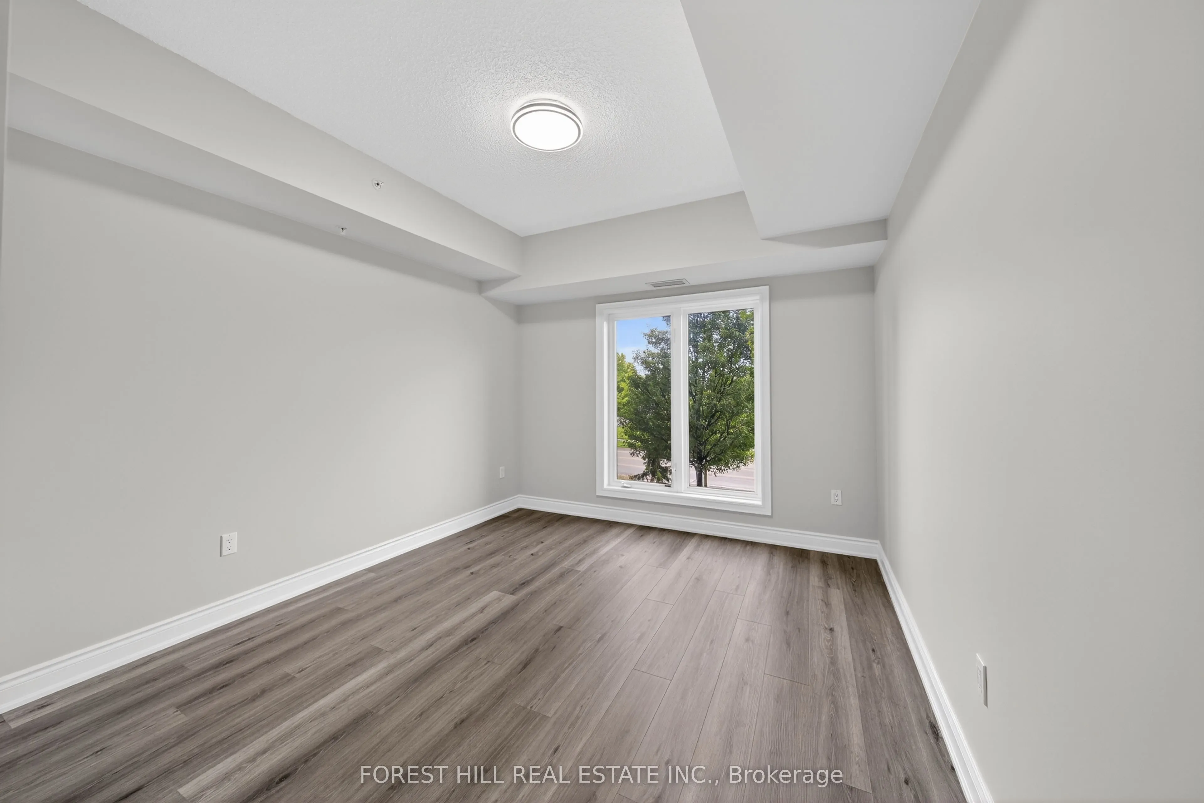 100 Dean Avenue, #106