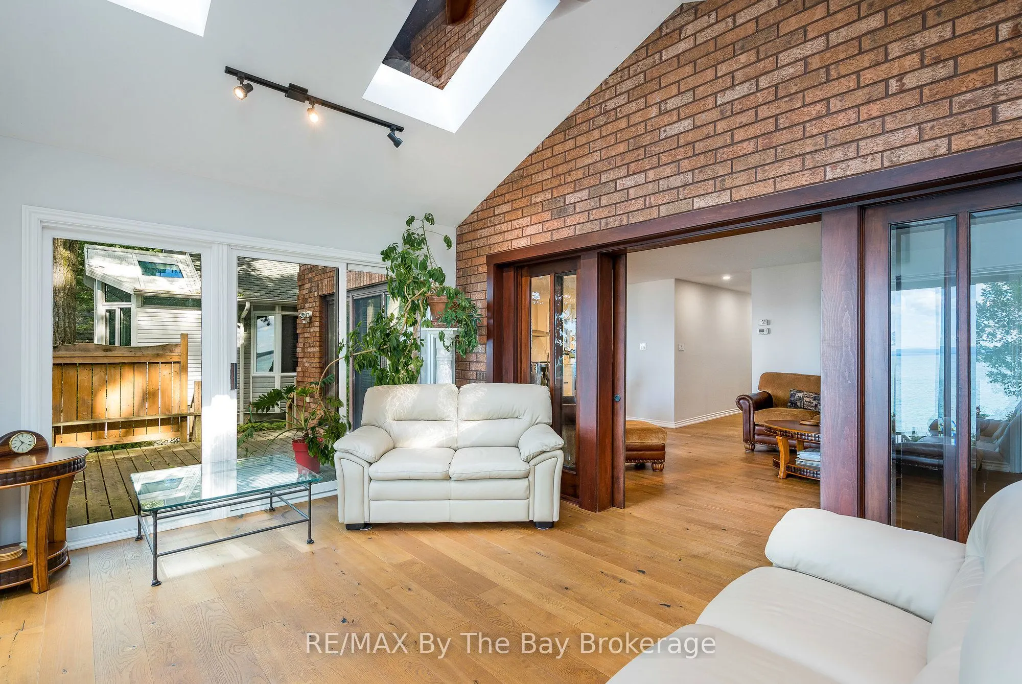 38 Willow Drive