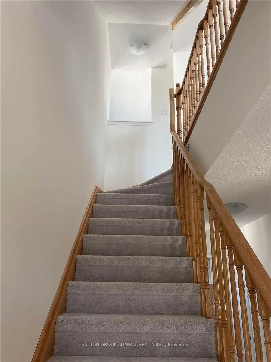 138 VILLAGE GATE Drive