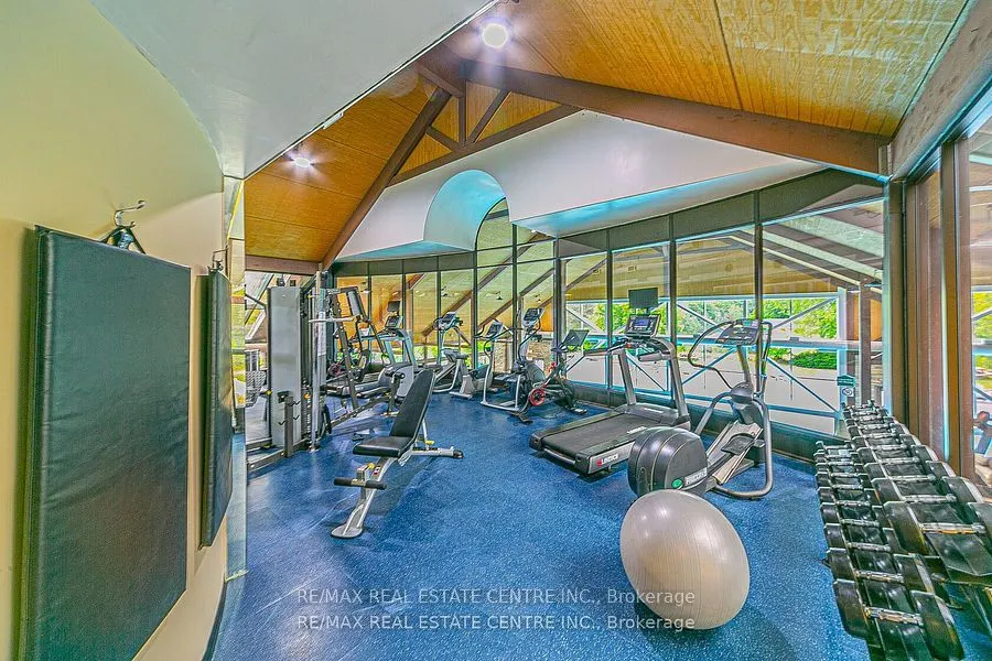 90 Highland Drive, #2240