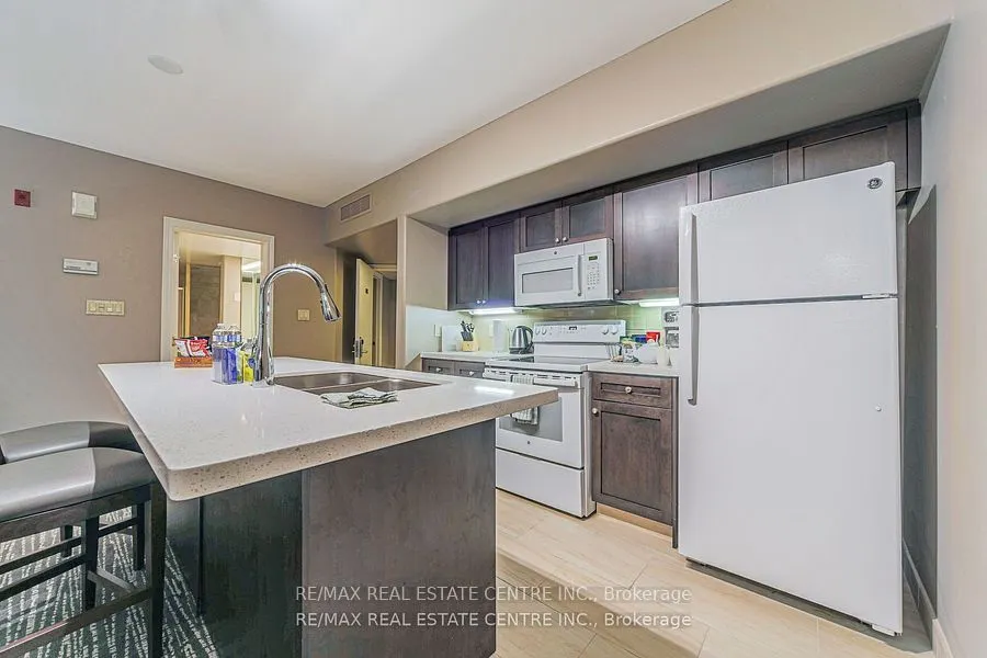90 Highland Drive, #2240