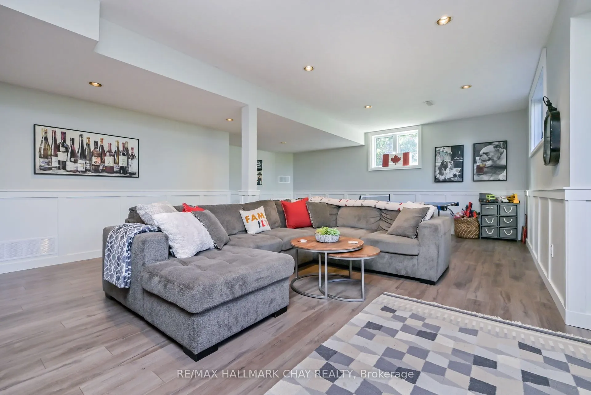 12 Symond Avenue