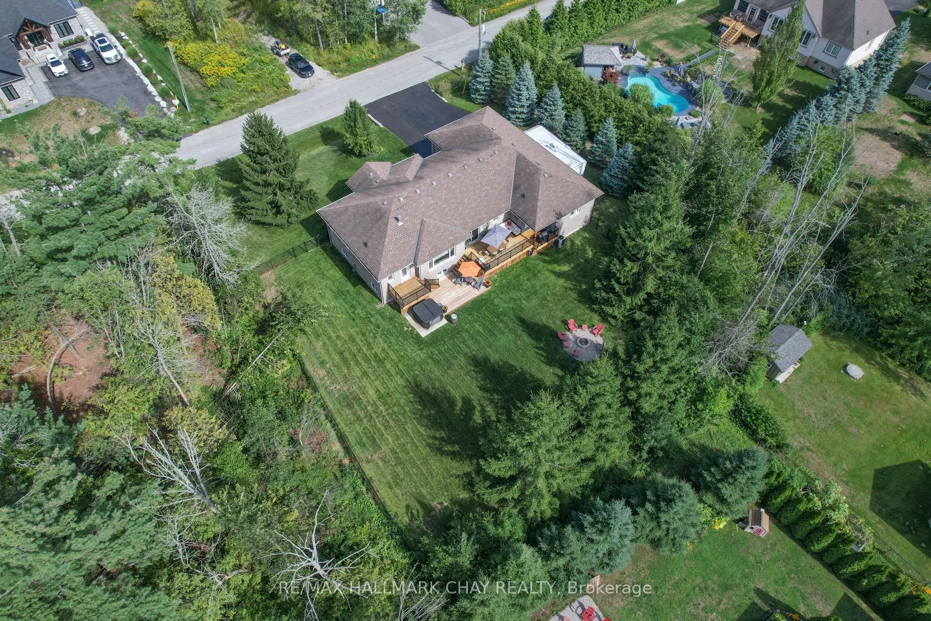 12 Symond Avenue