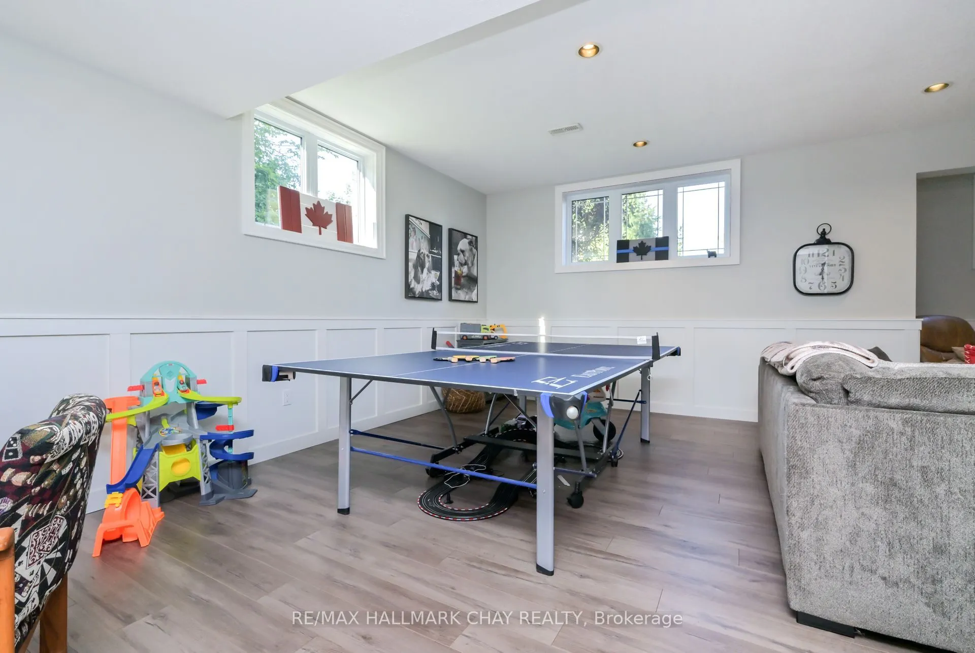 12 Symond Avenue