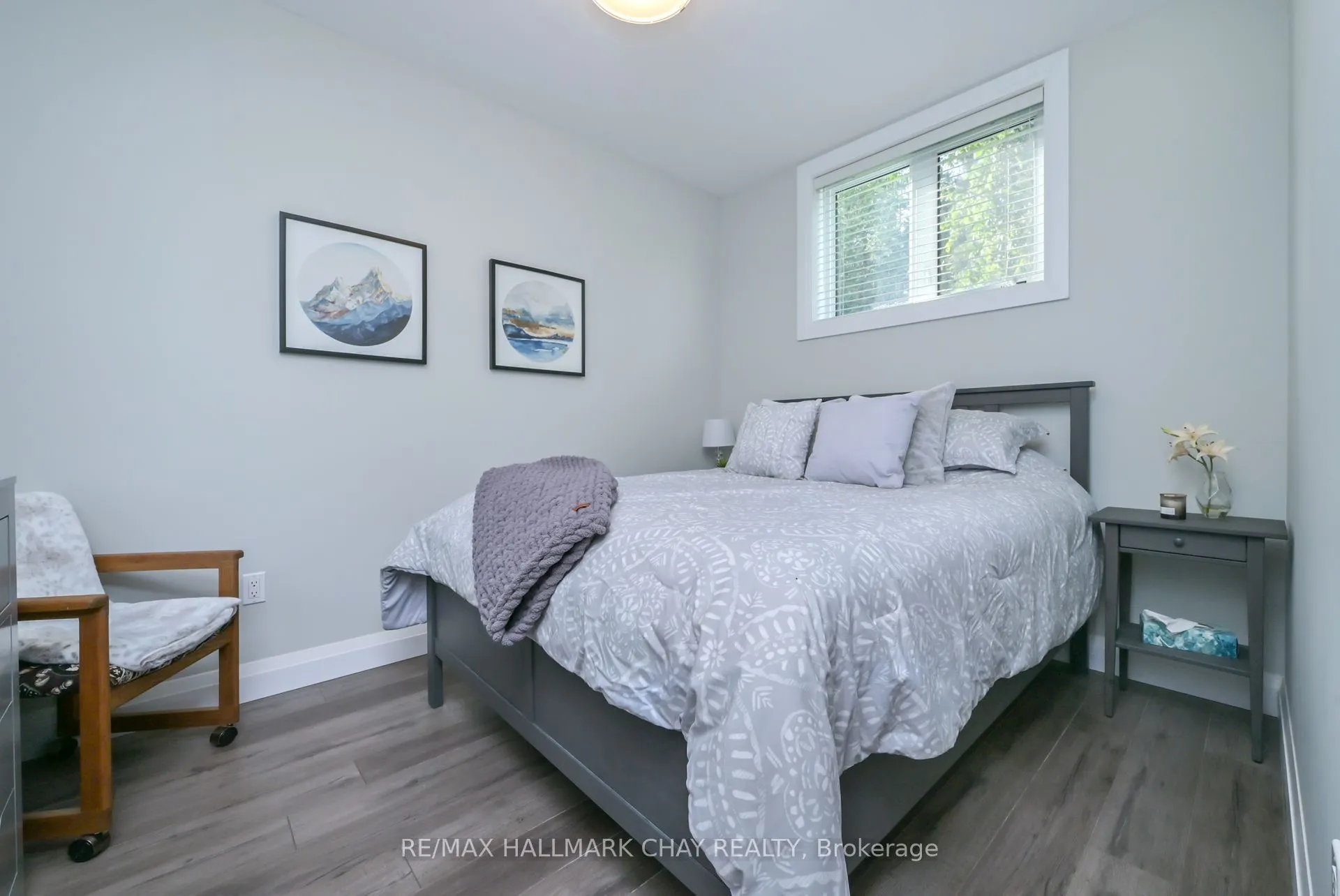12 Symond Avenue