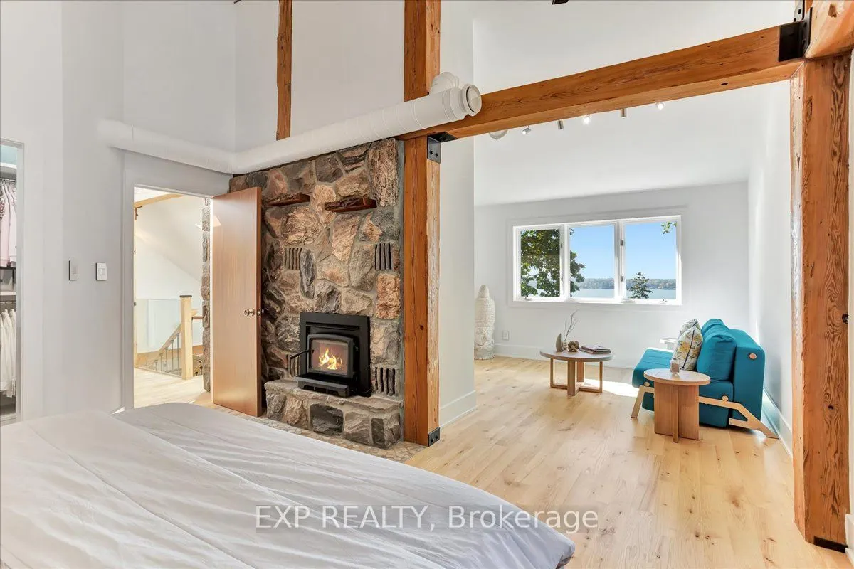 11 Crestwood Drive
