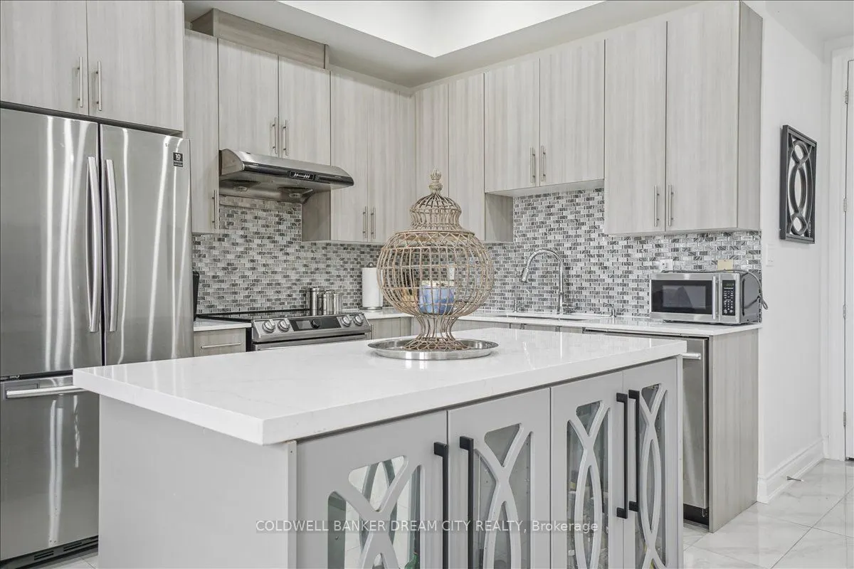 764 River Road E, #111