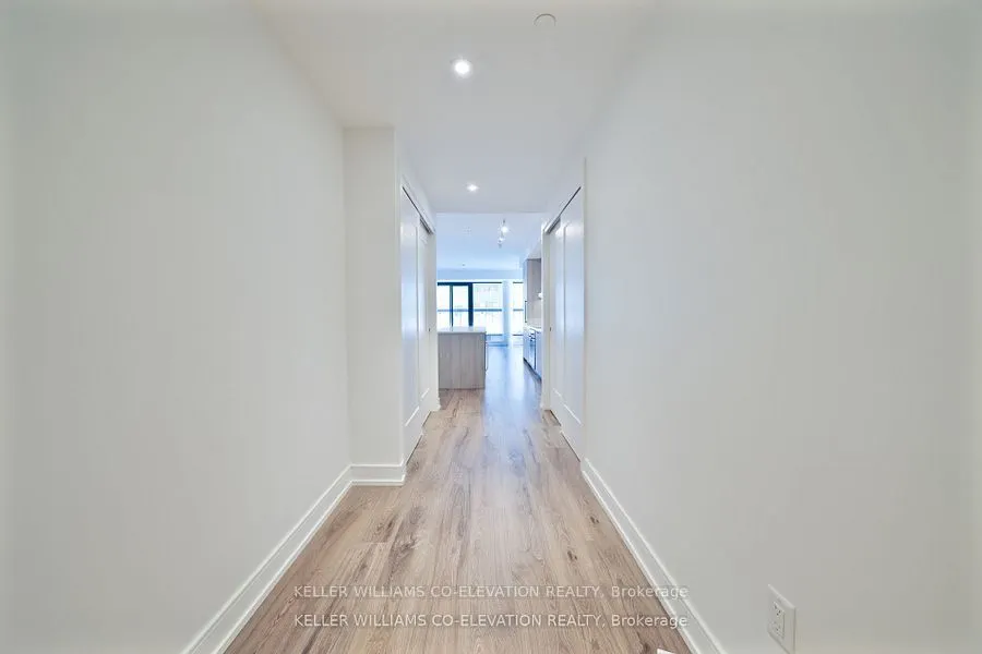 185 Dunlop Street E, #414