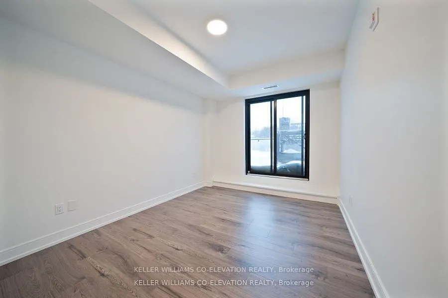 185 Dunlop Street E, #414