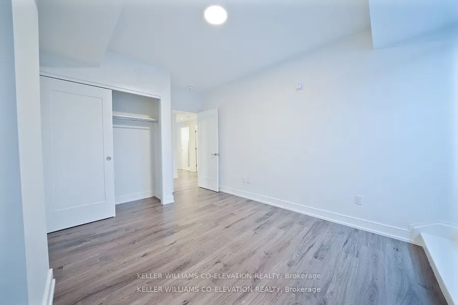 185 Dunlop Street E, #414