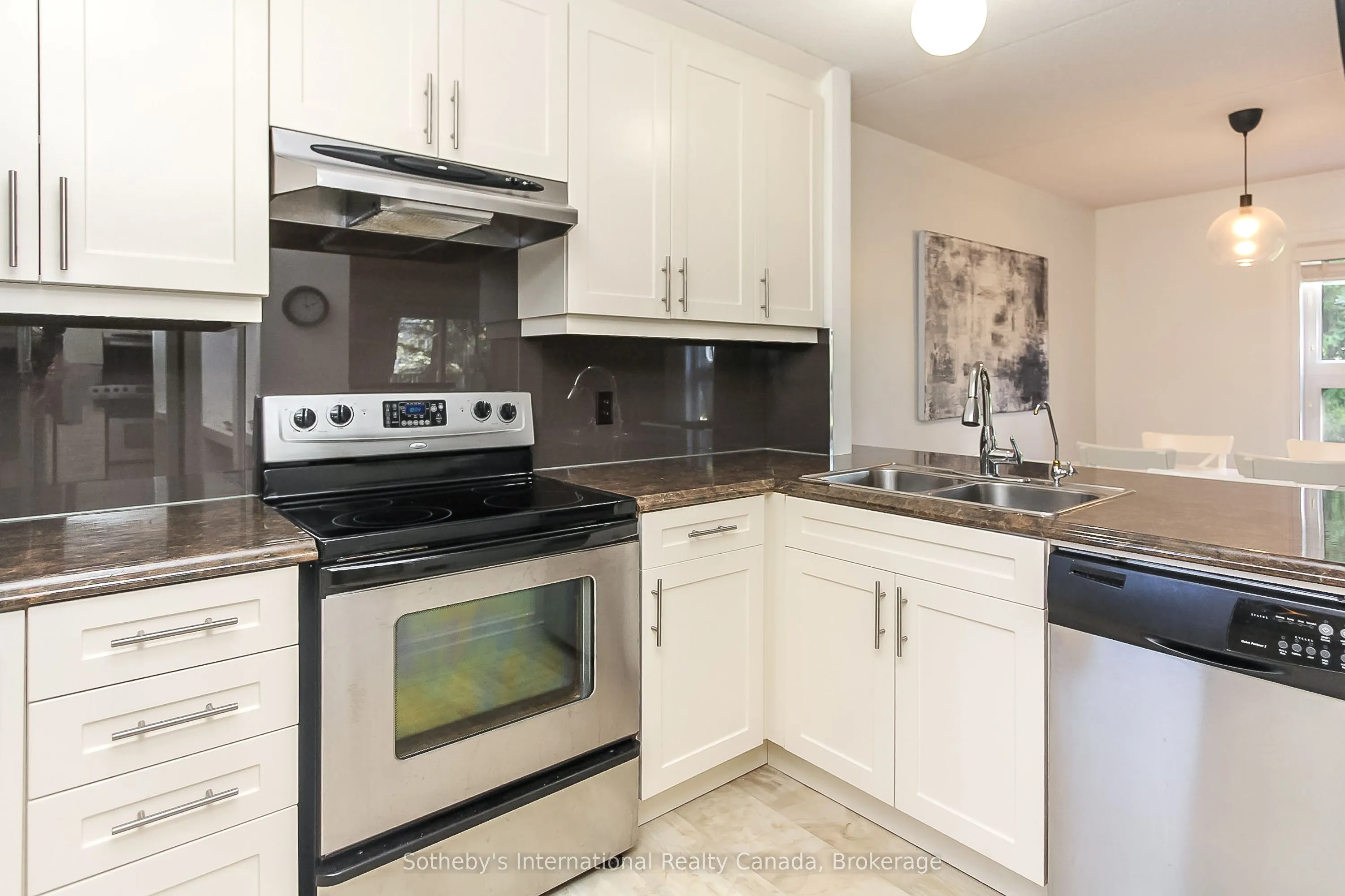411 Mariners Way, #23