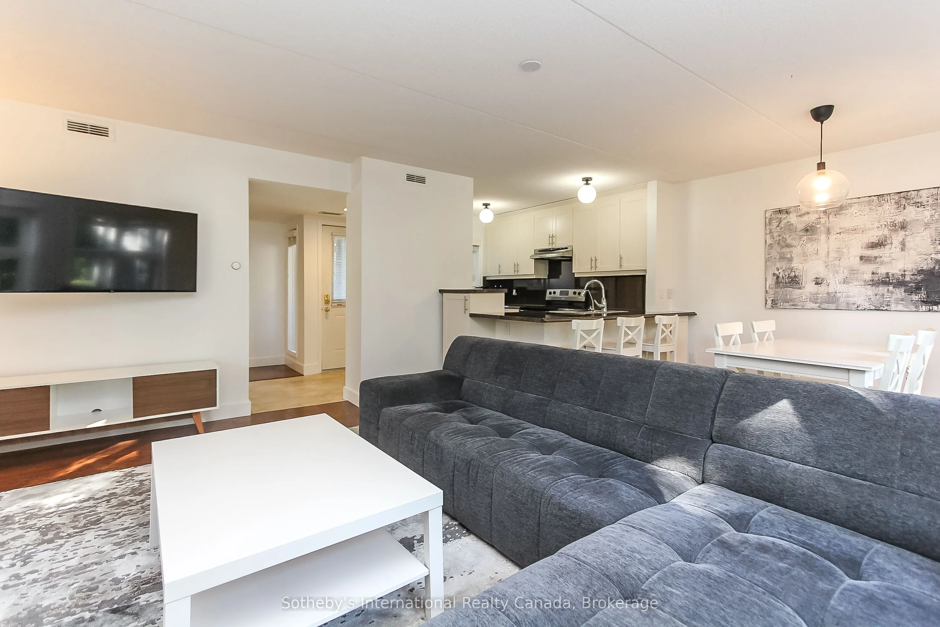 411 Mariners Way, #23