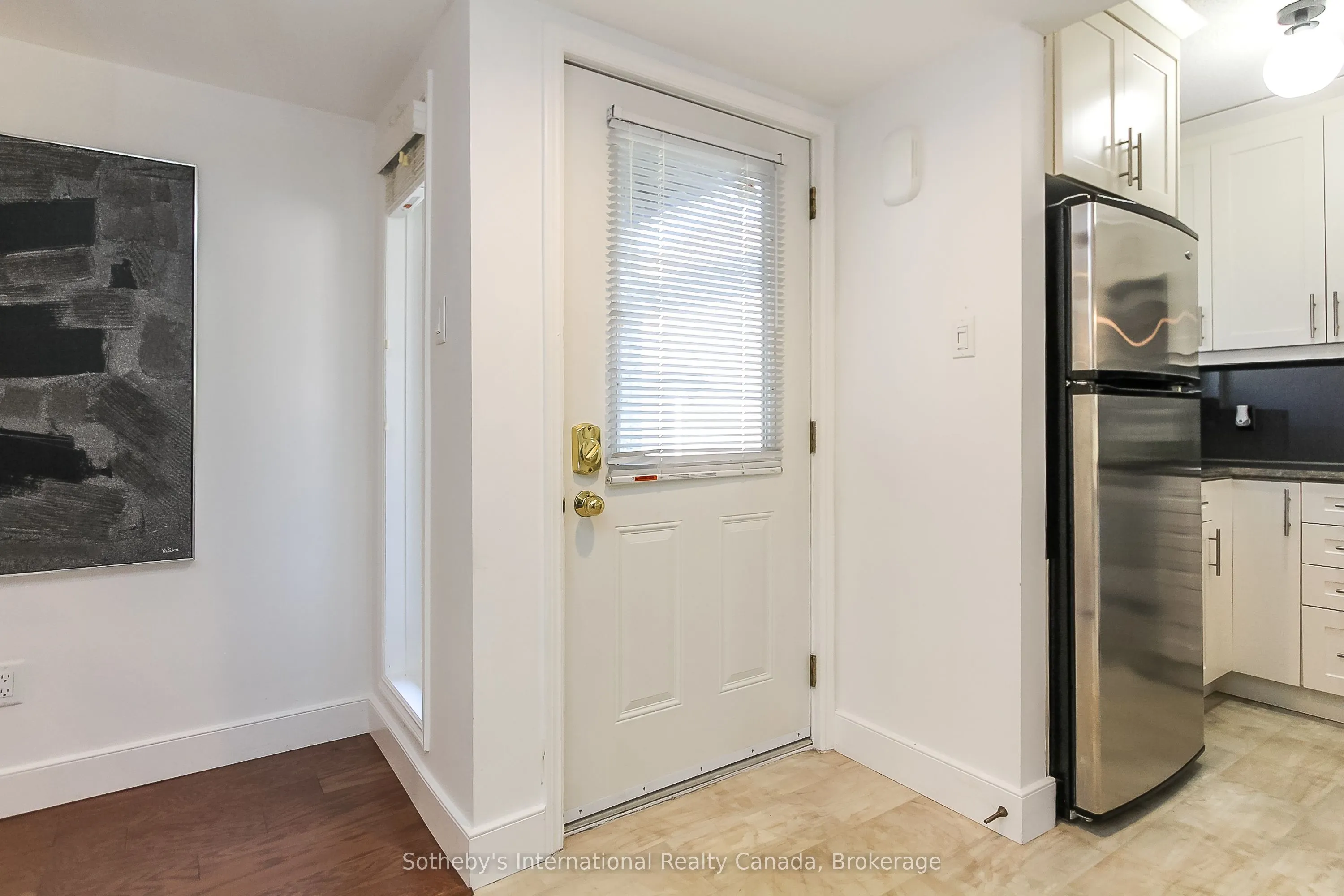 411 Mariners Way, #23
