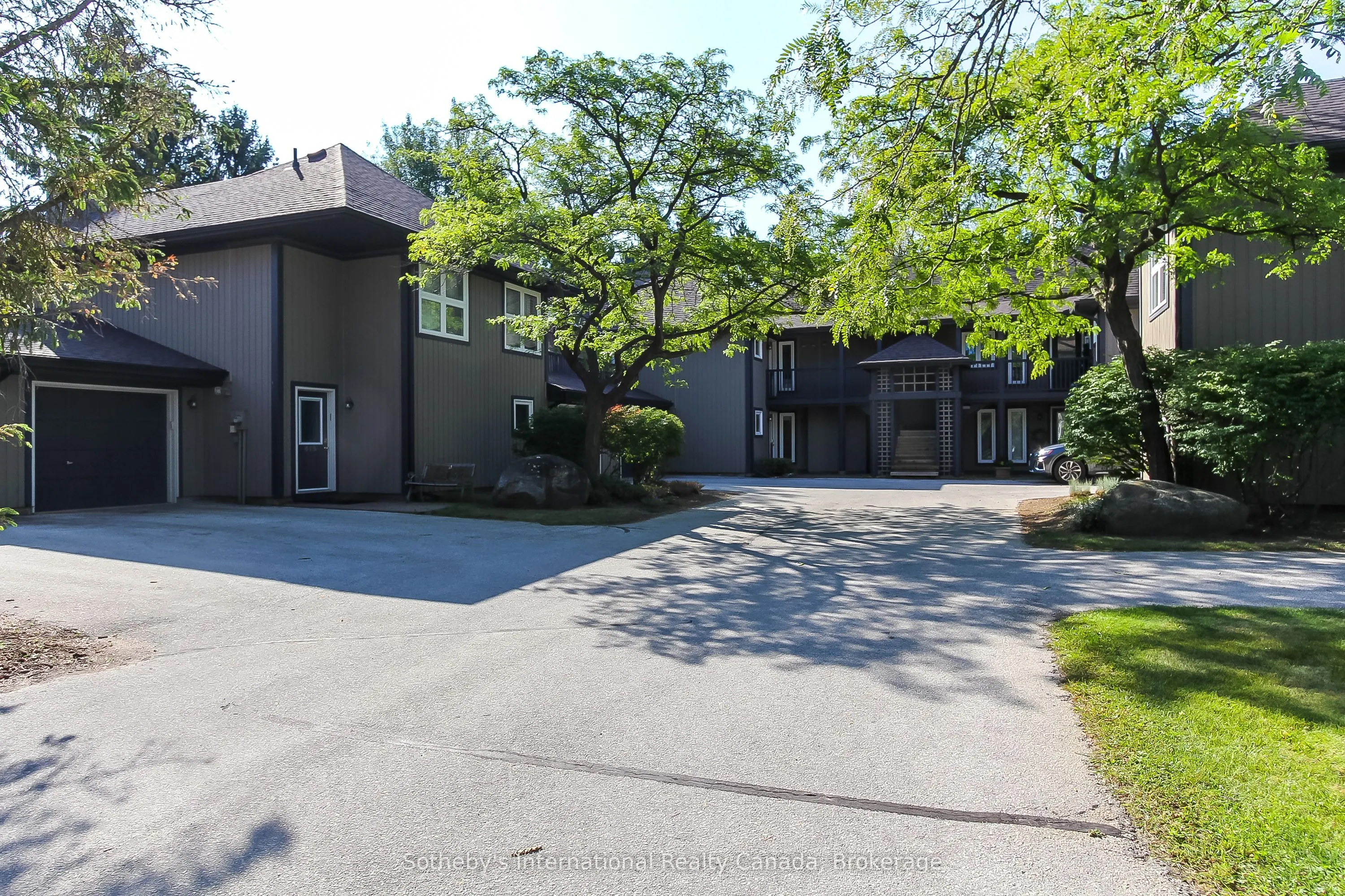 411 Mariners Way, #23