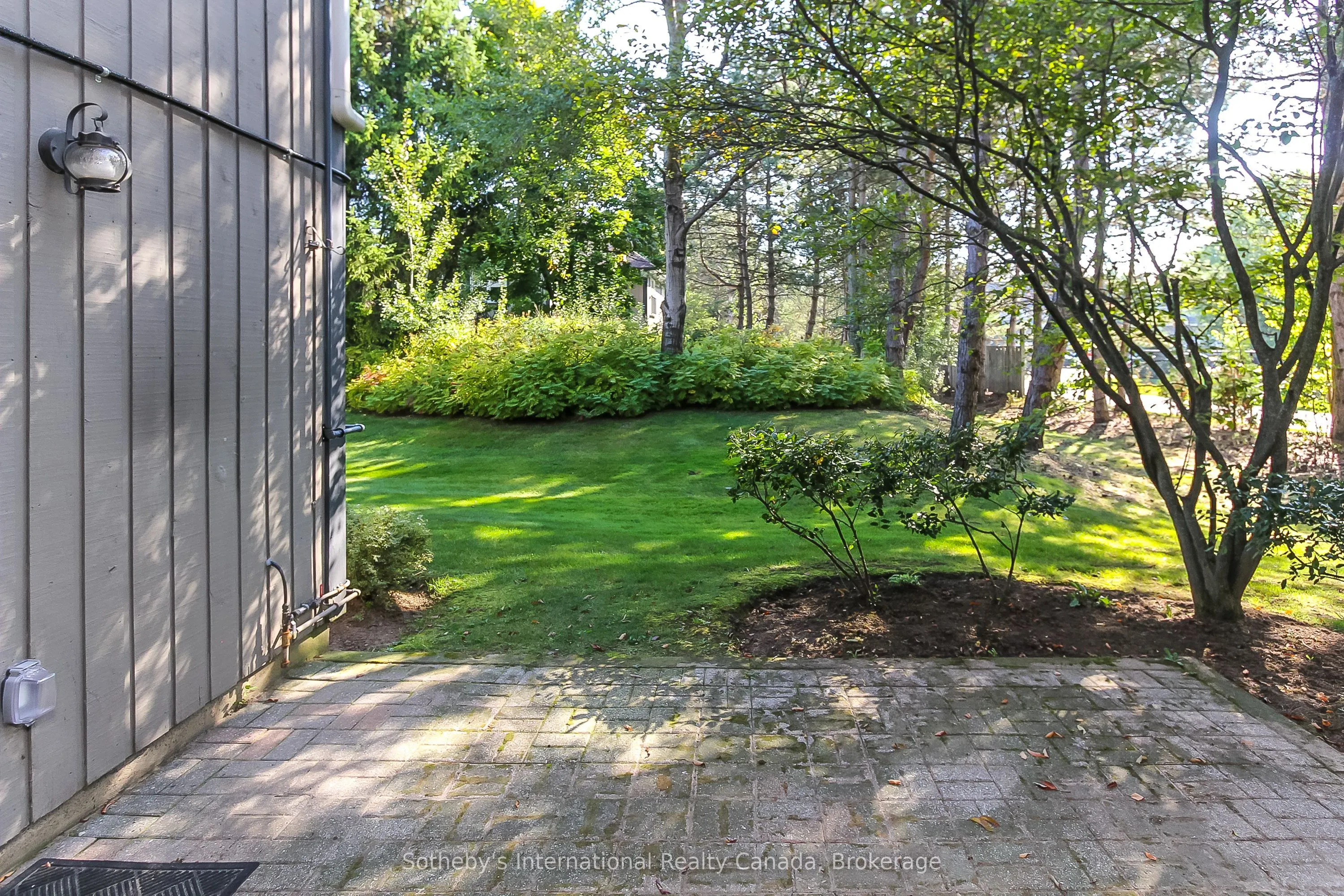 411 Mariners Way, #23