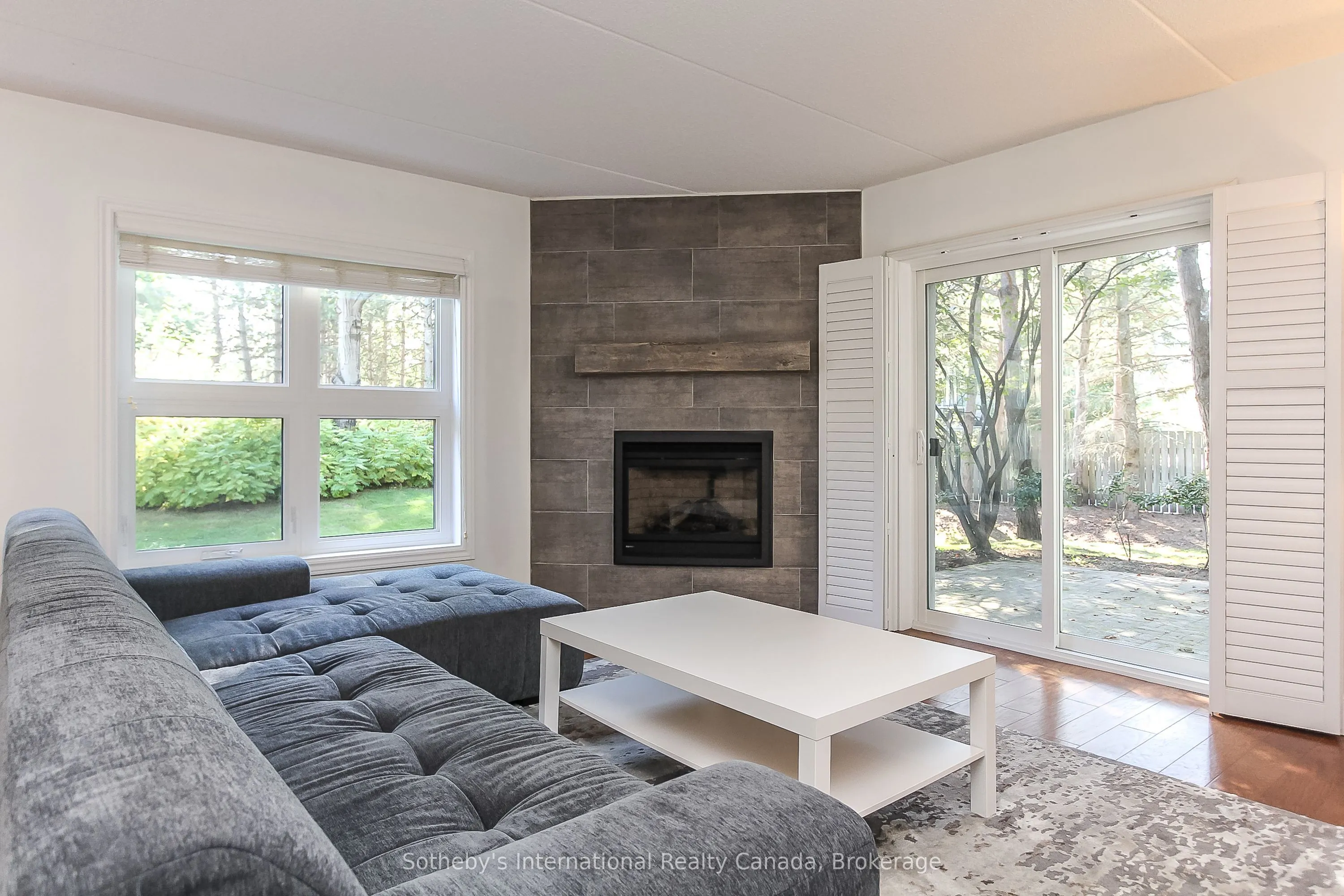 411 Mariners Way, #23