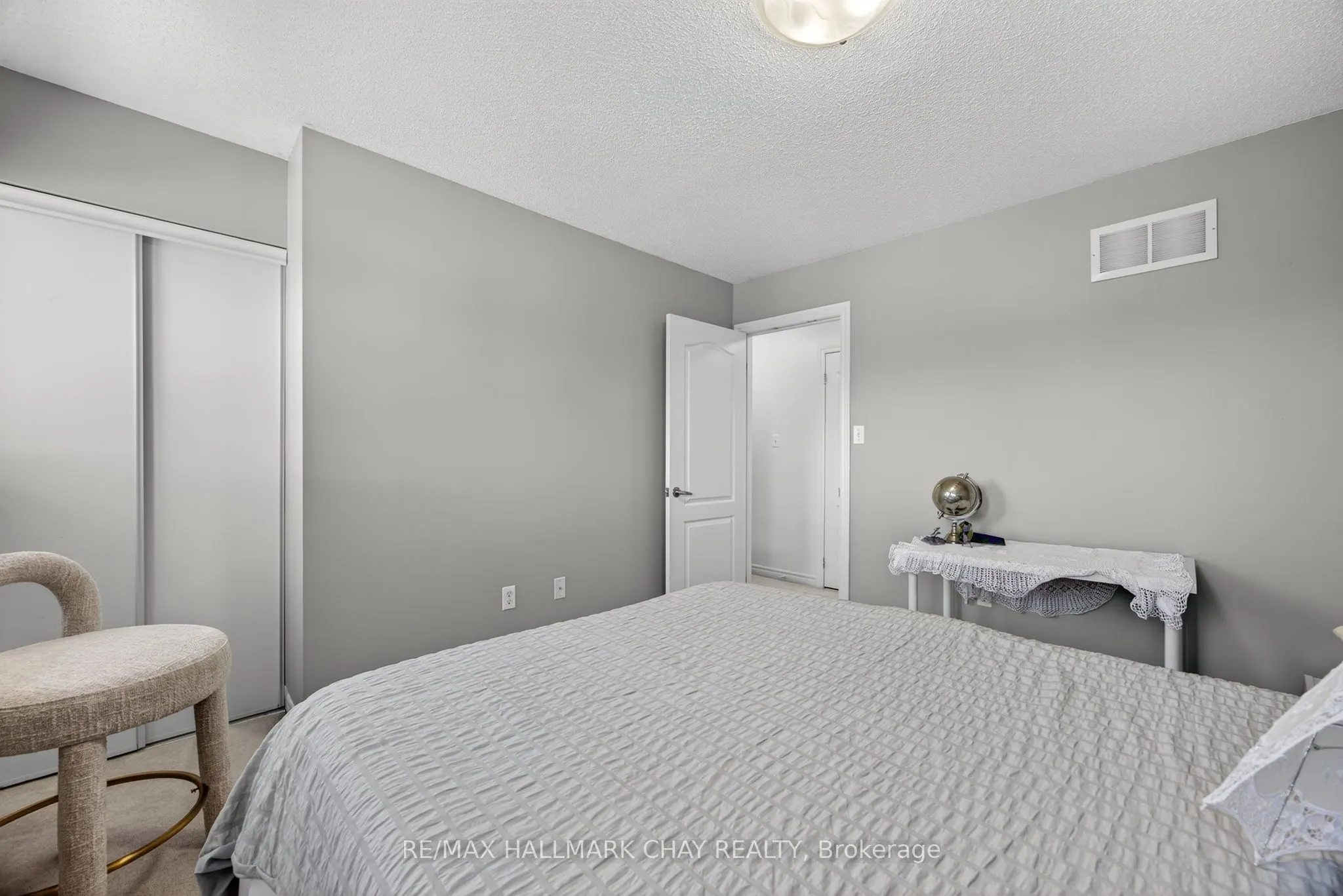 37 Southwoods Crescent, #51