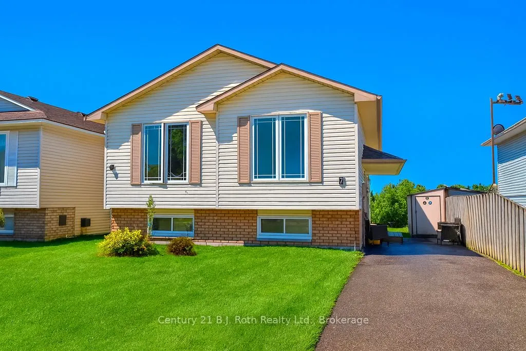 7 Christine Place