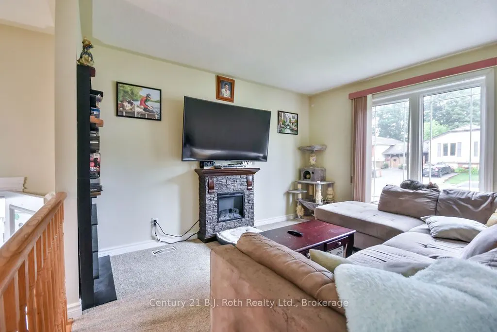 7 Christine Place