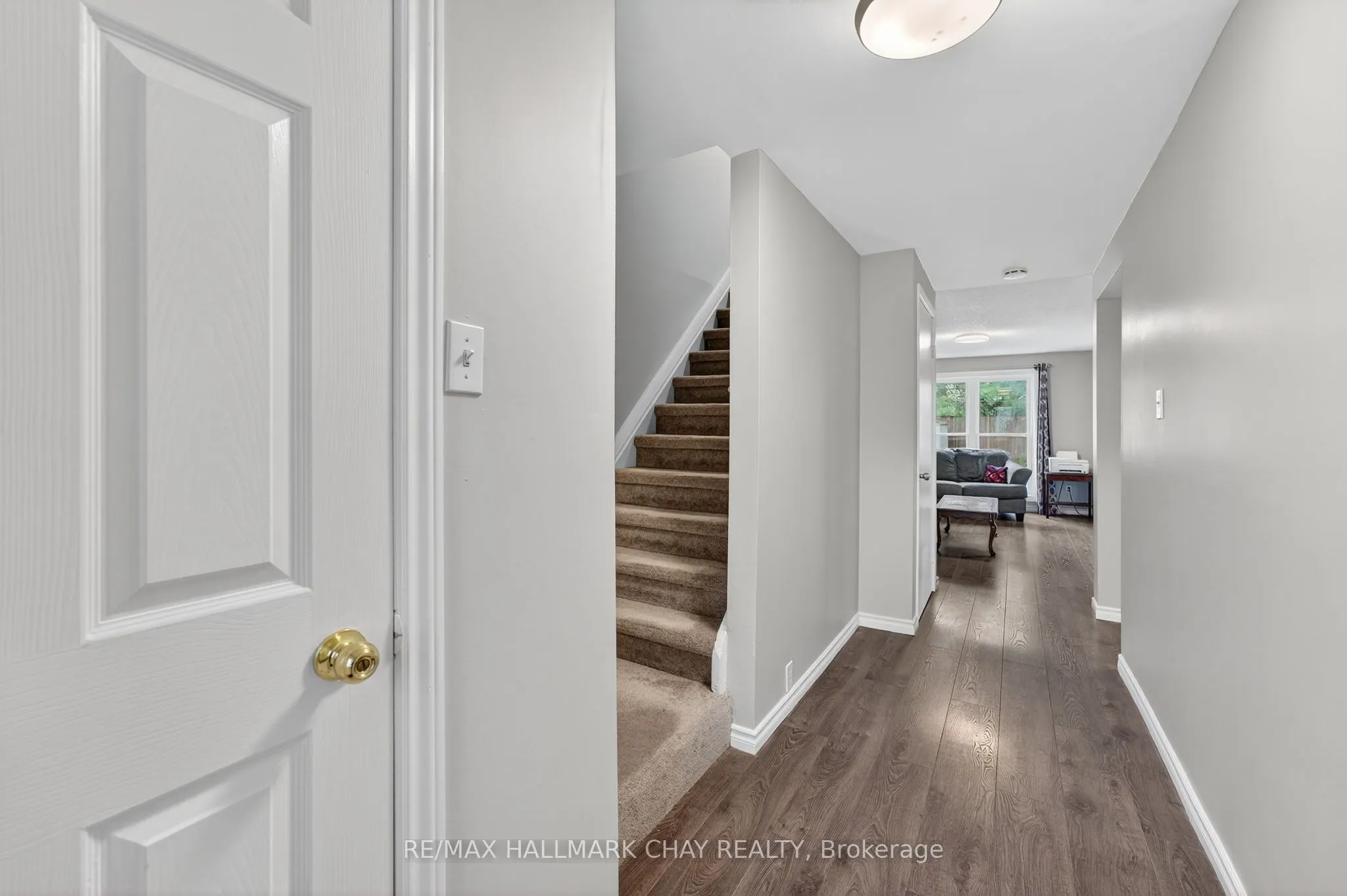 36 Mowat Crescent