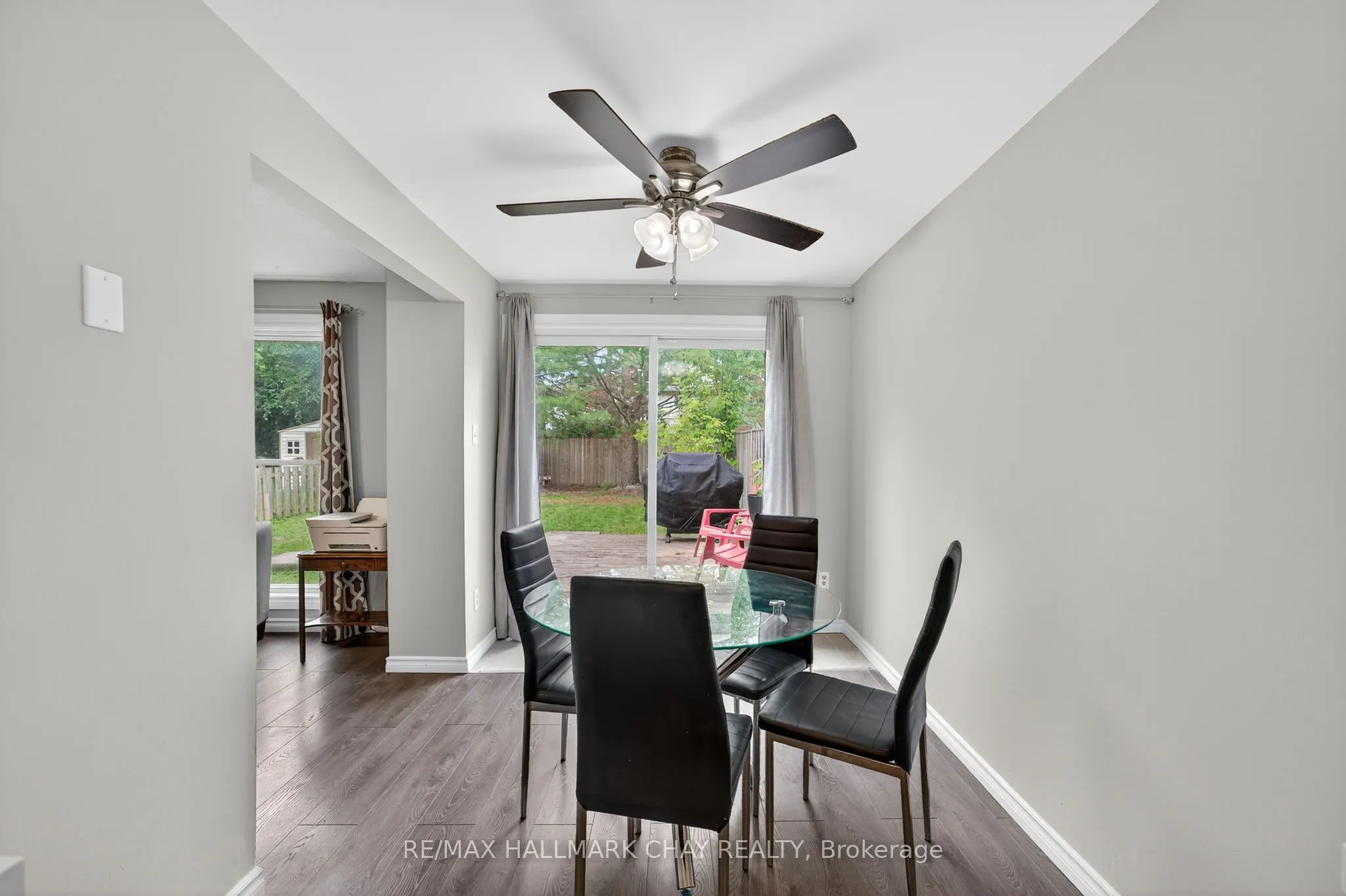 36 Mowat Crescent