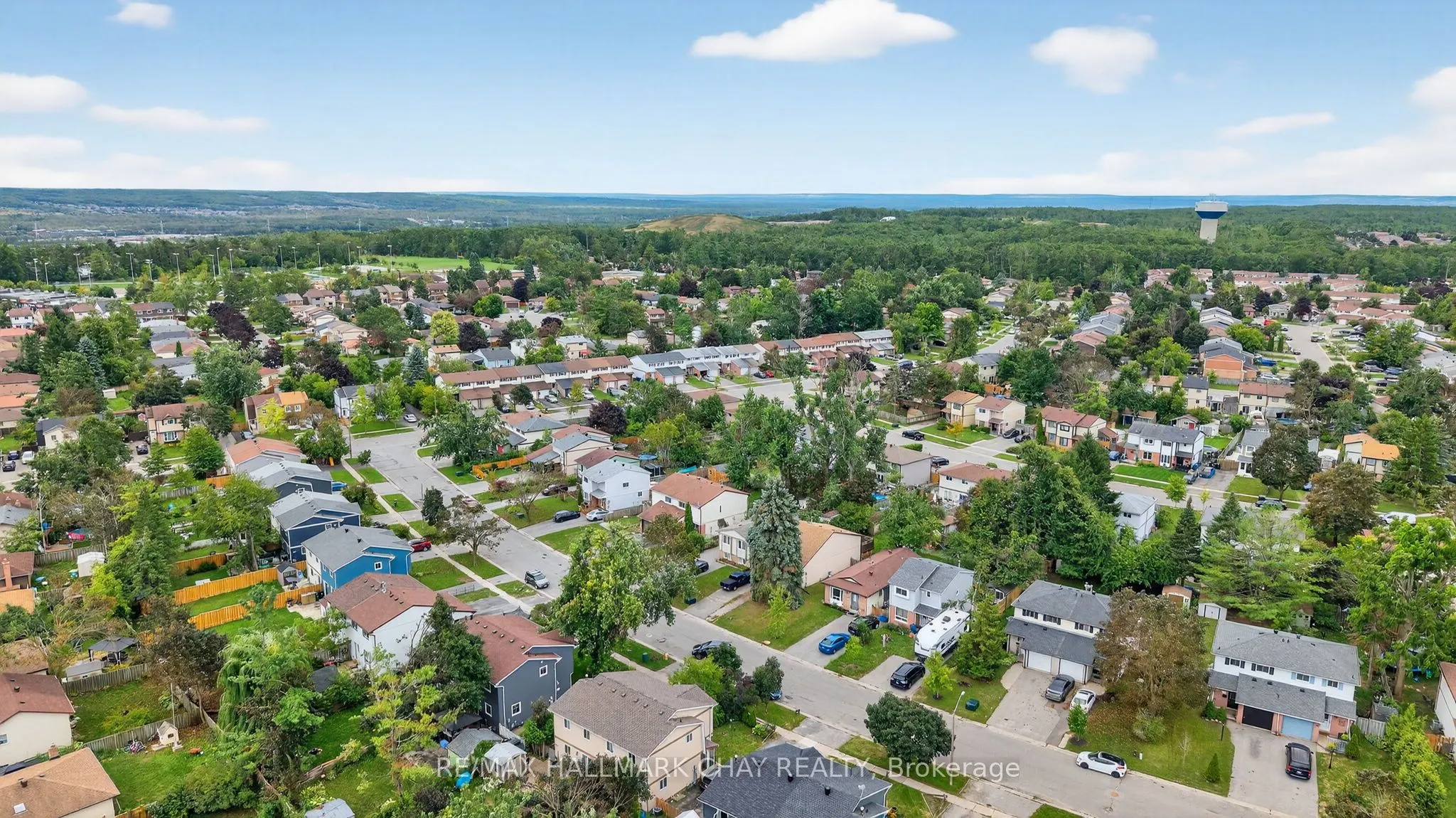 36 Mowat Crescent