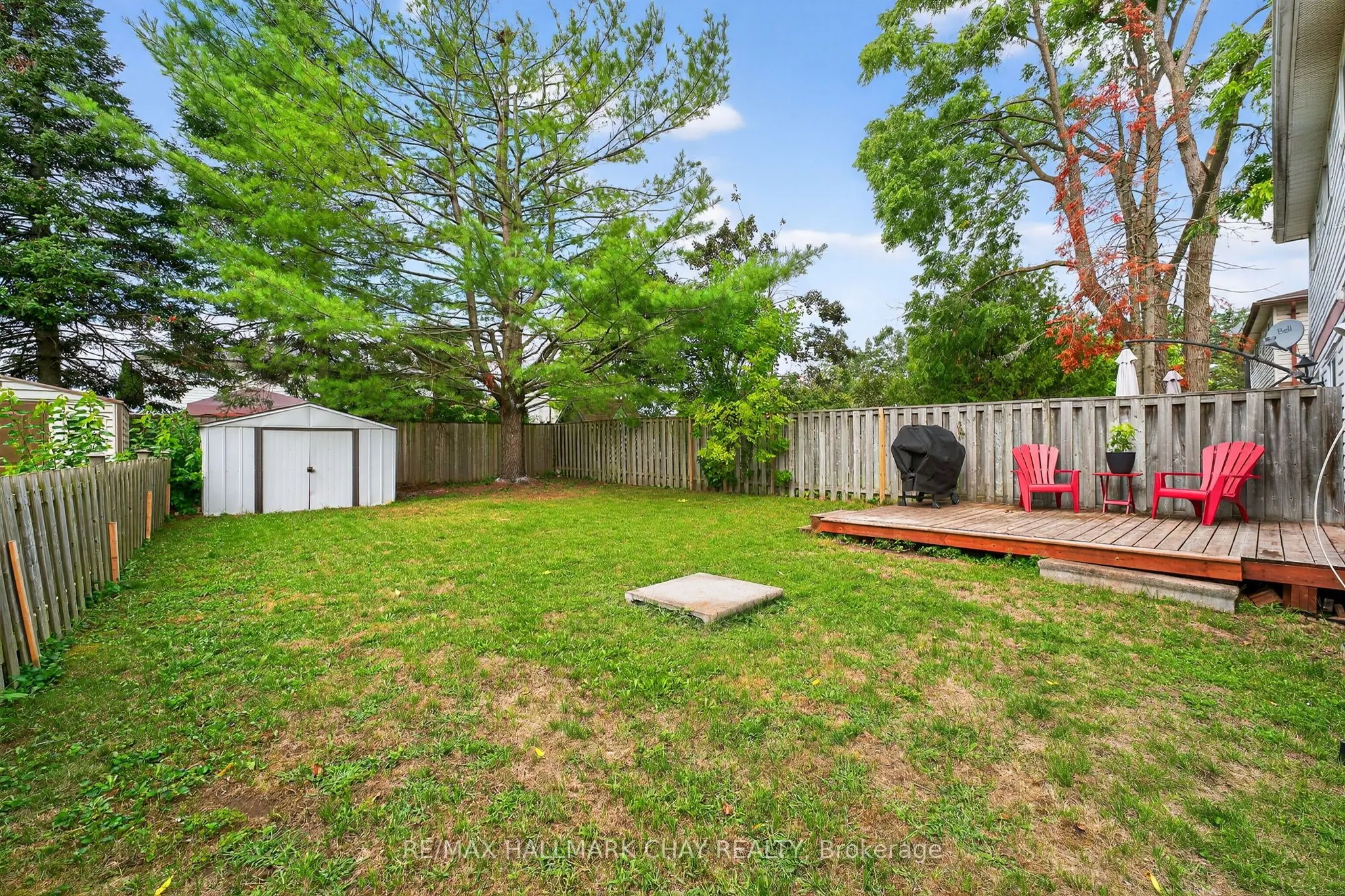 36 Mowat Crescent