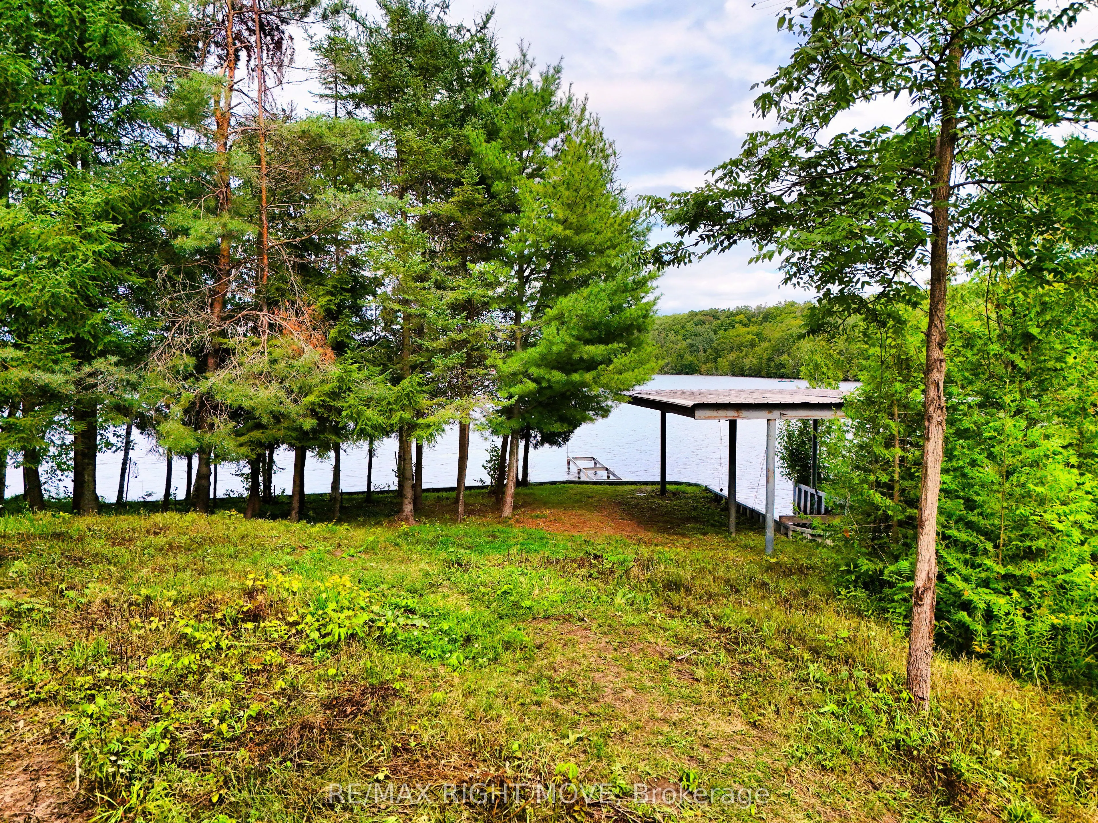 9 Beach Road