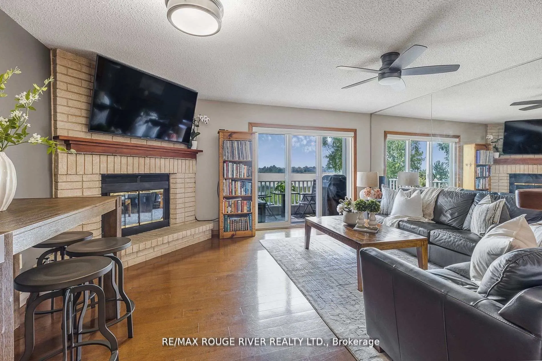 8 Ramblings Way SE, #121