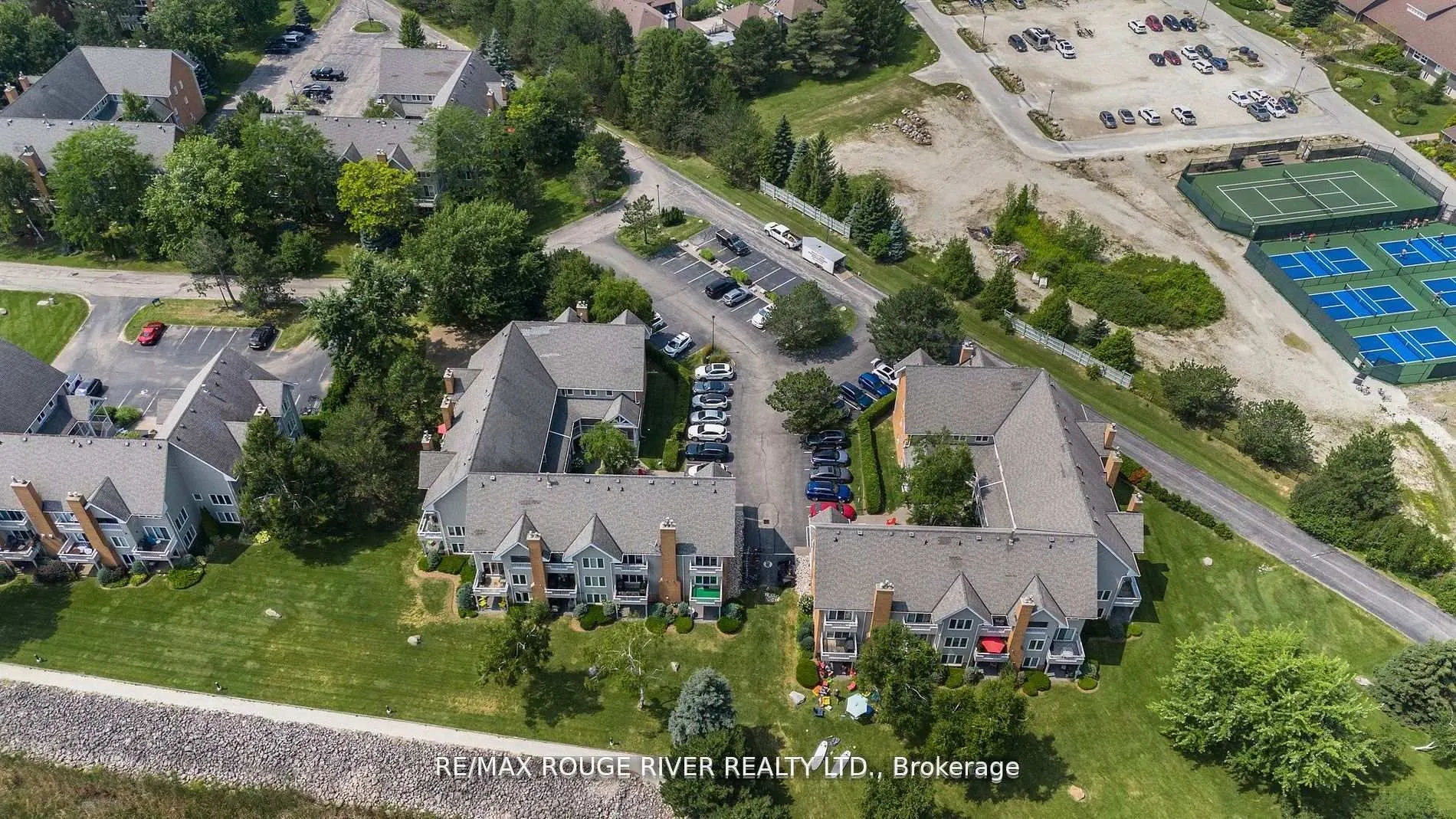 8 Ramblings Way SE, #121