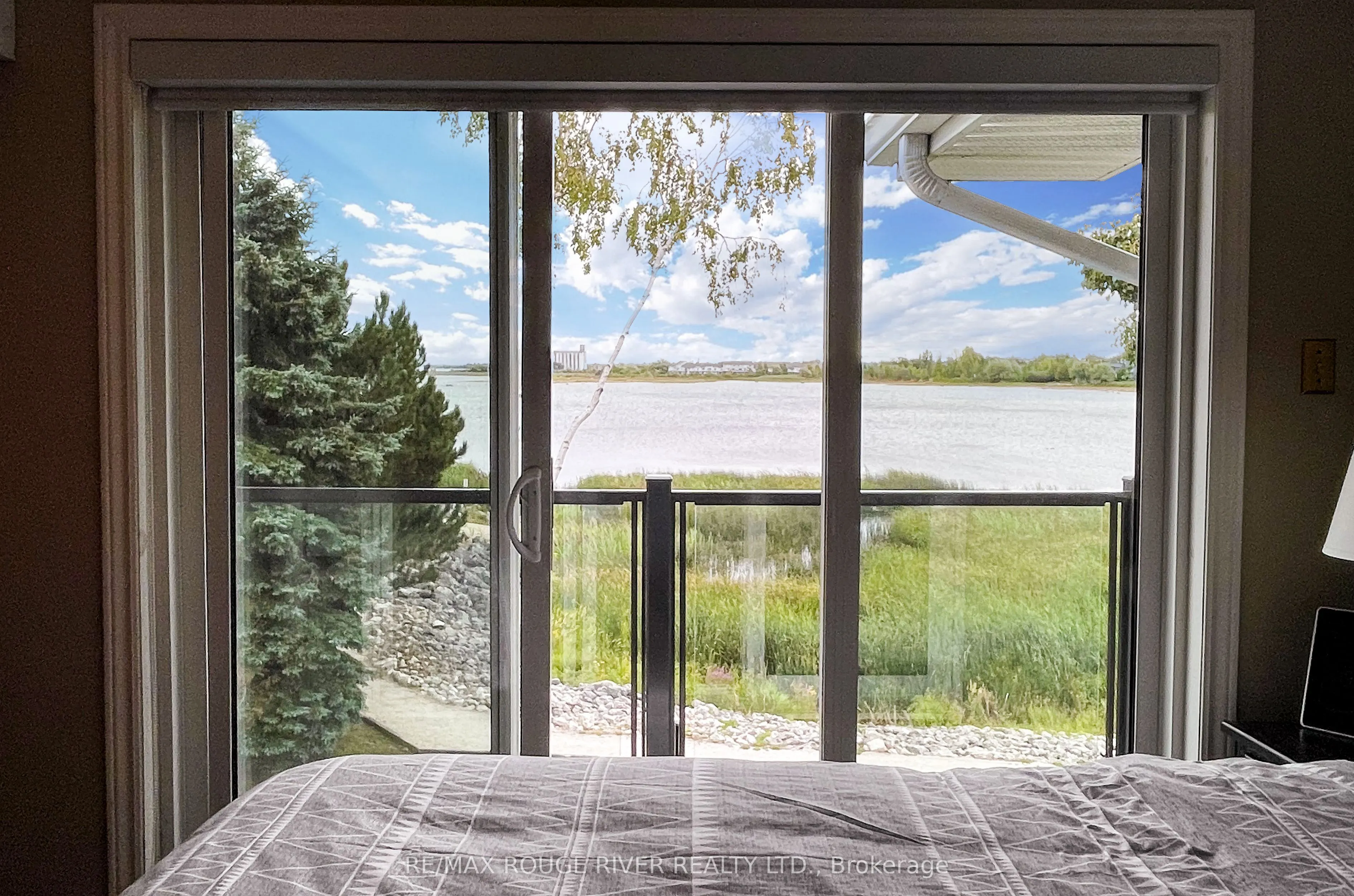 8 Ramblings Way SE, #121