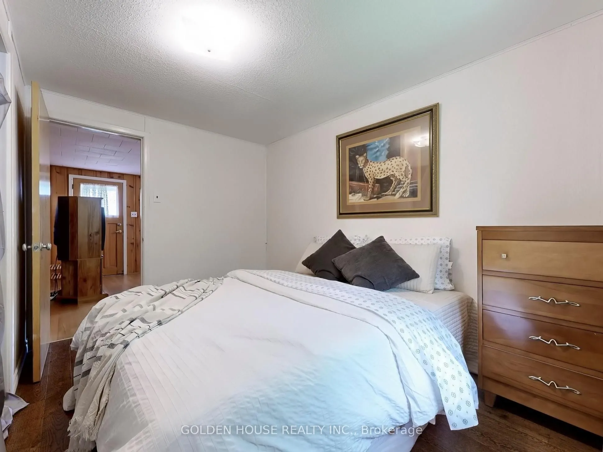 3845 Glenrest Drive