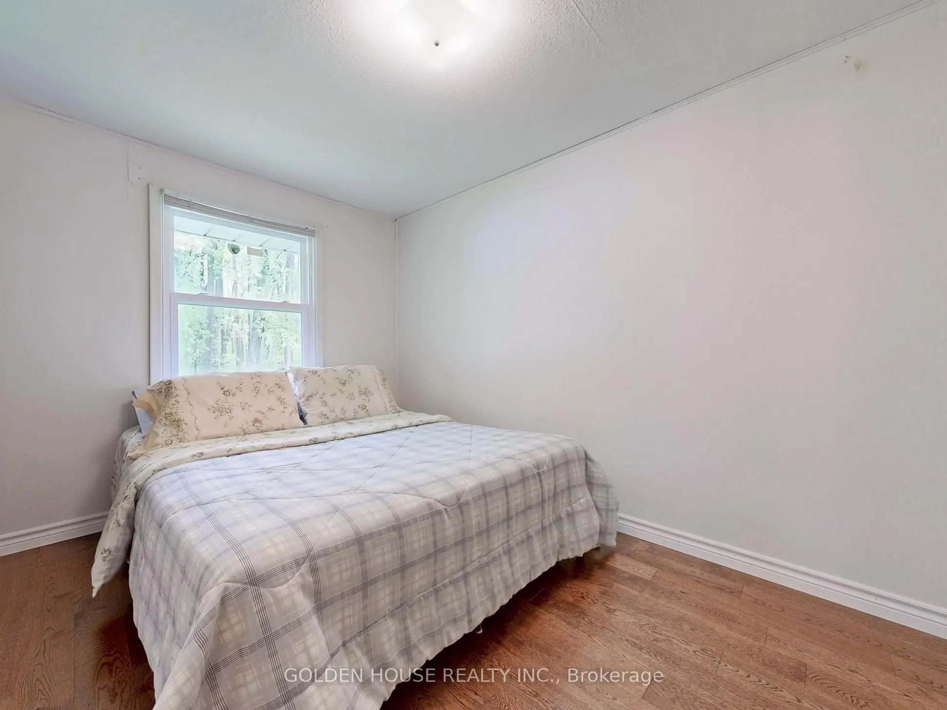 3845 Glenrest Drive