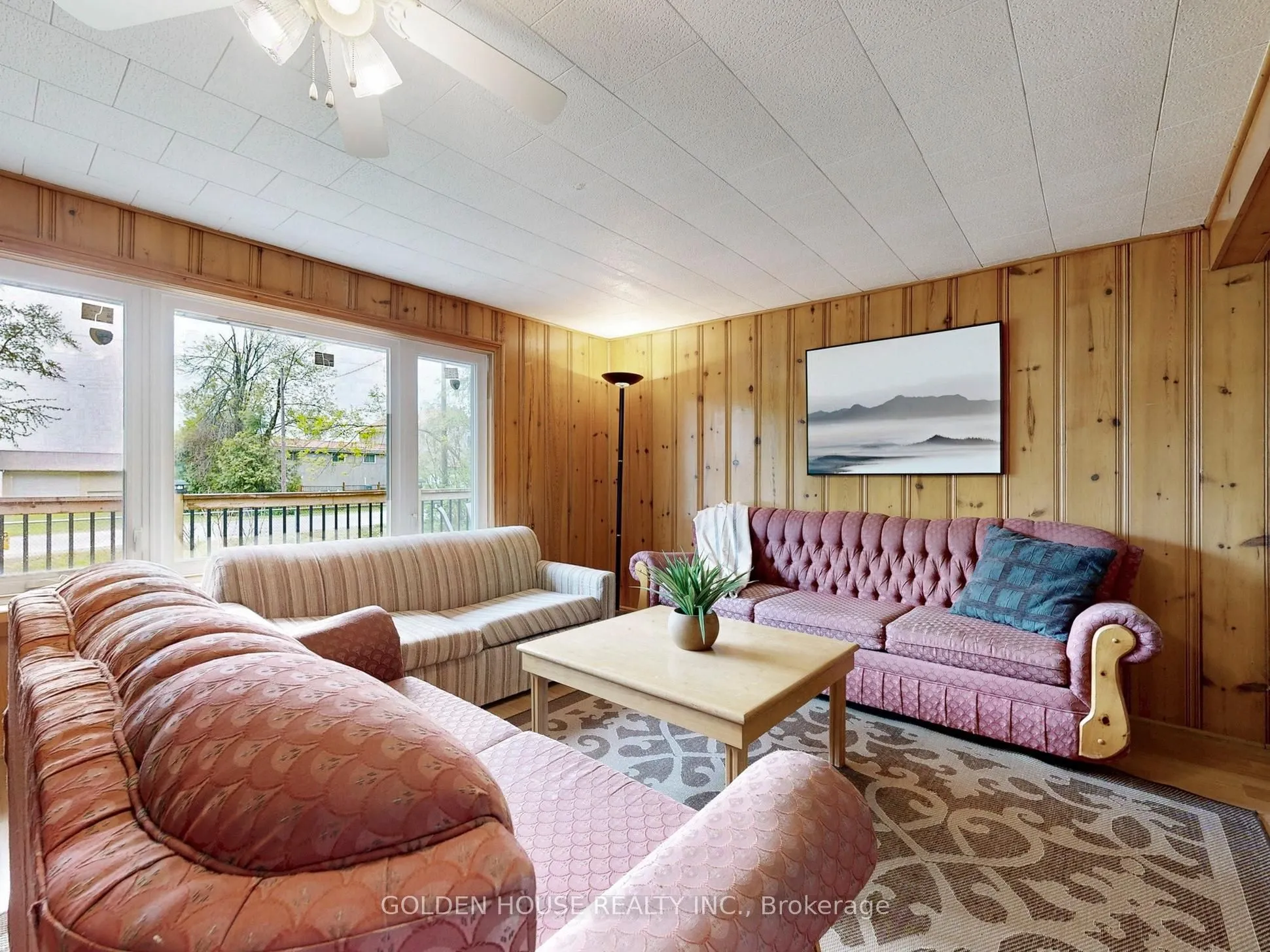 3845 Glenrest Drive