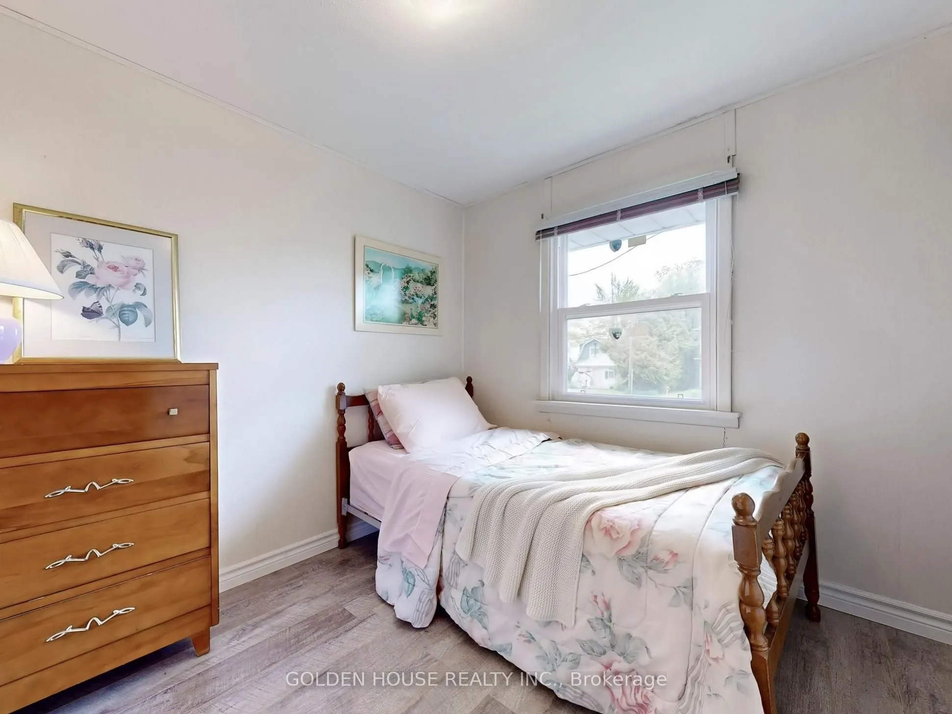 3845 Glenrest Drive