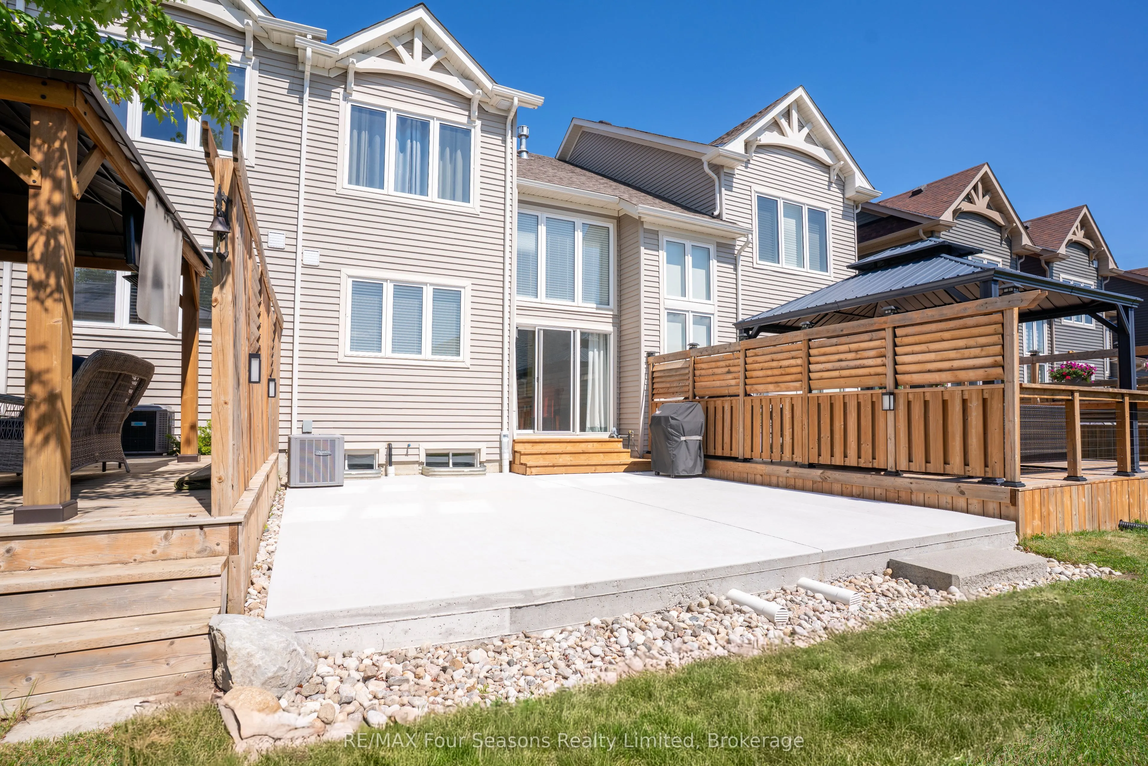 42 Lett Avenue