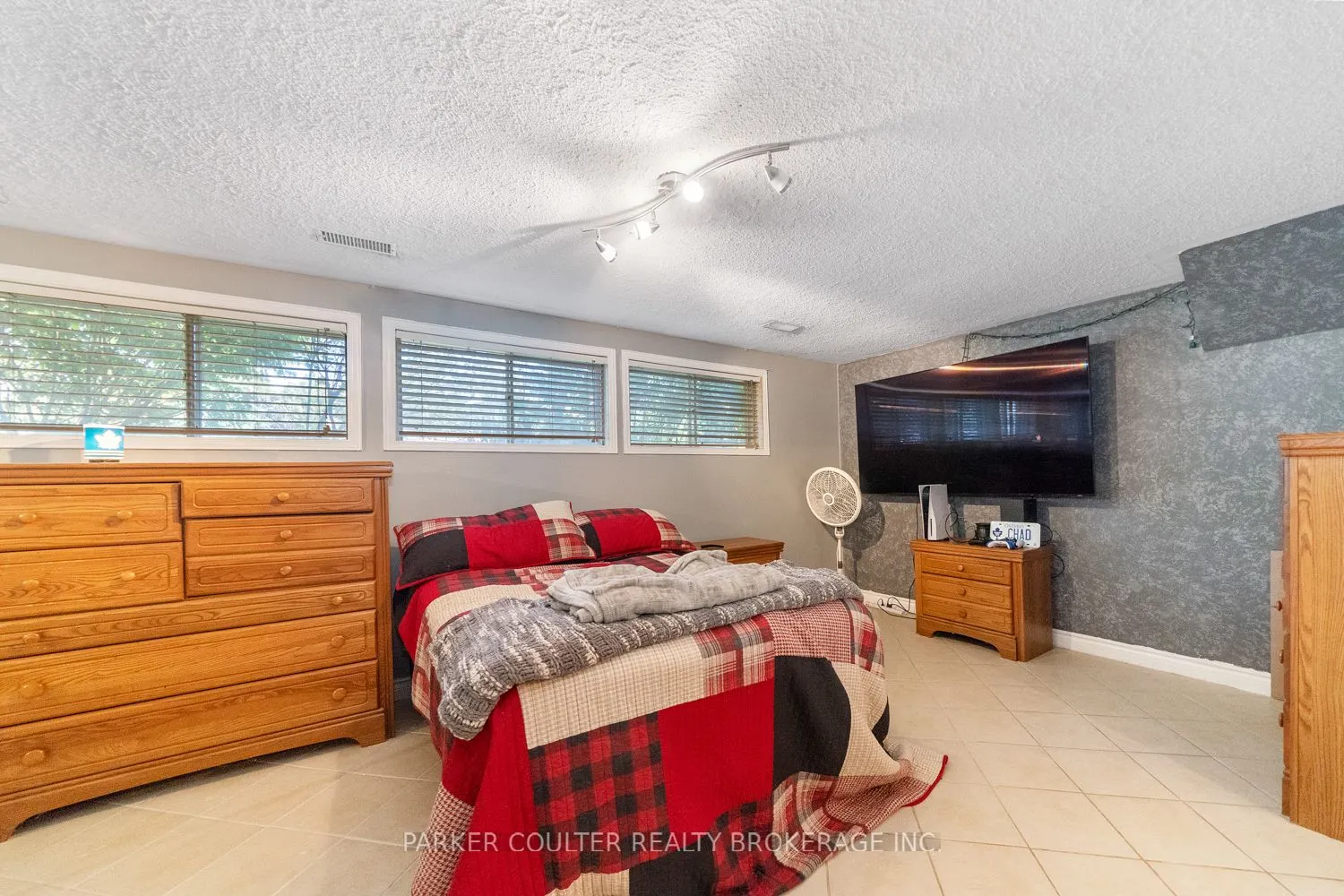 30 Cedar Creek Road