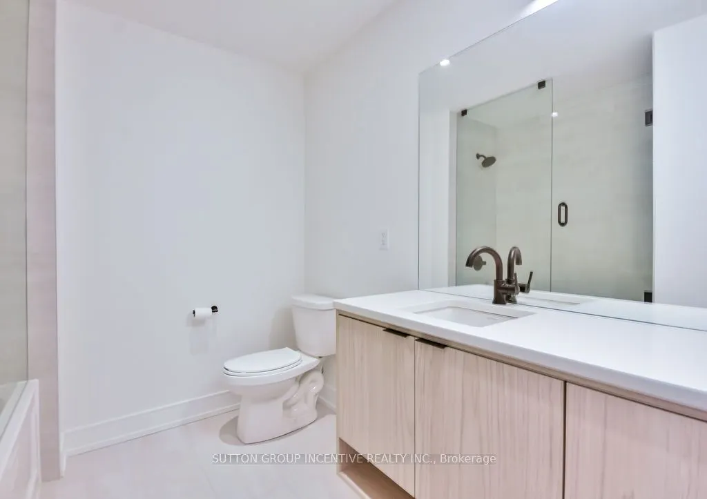 185 Dunlop Street E, #713