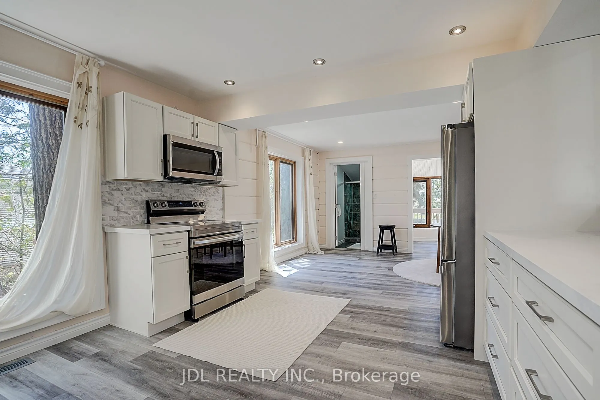 646 Oxbow Park Drive