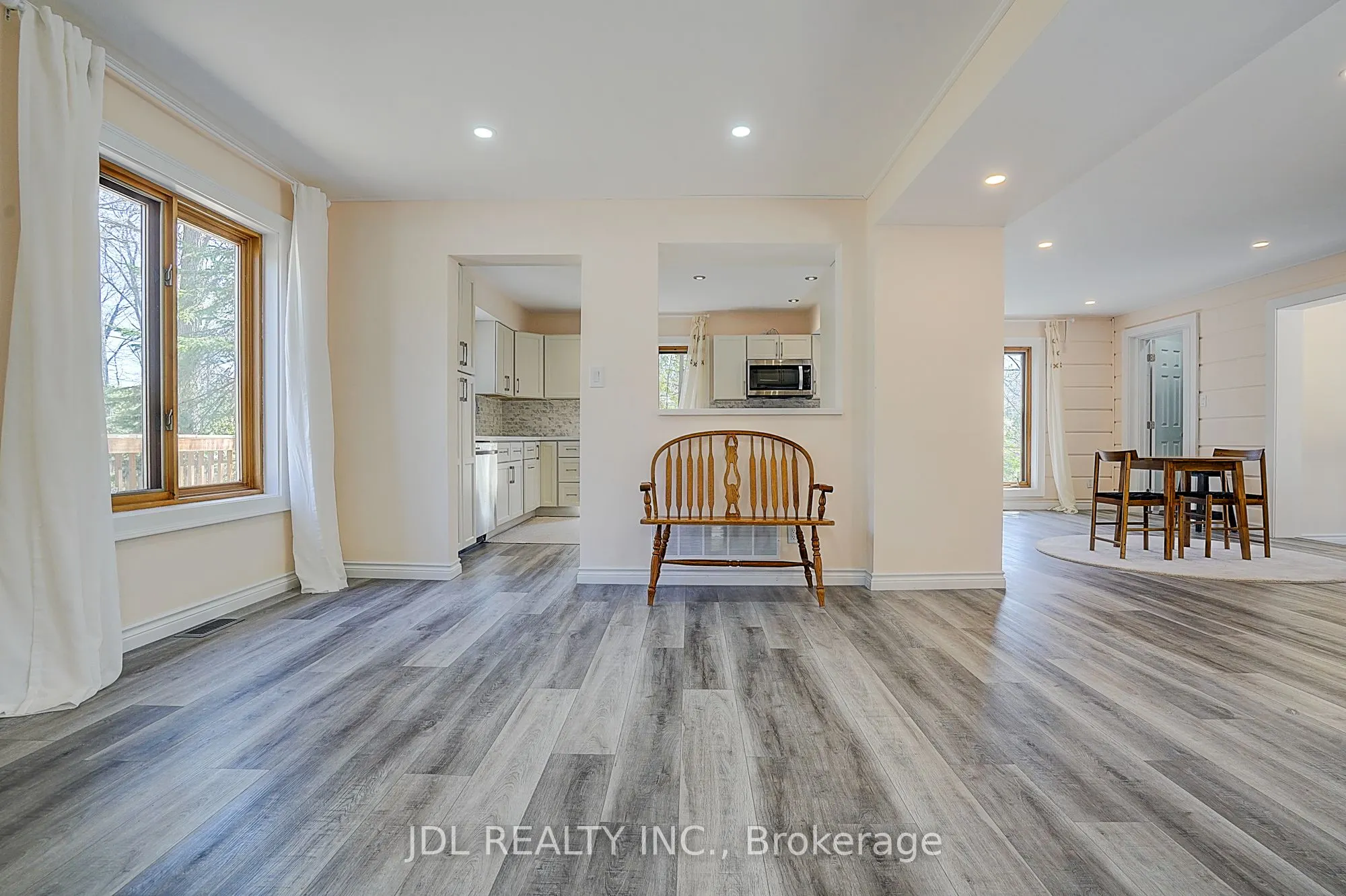 646 Oxbow Park Drive