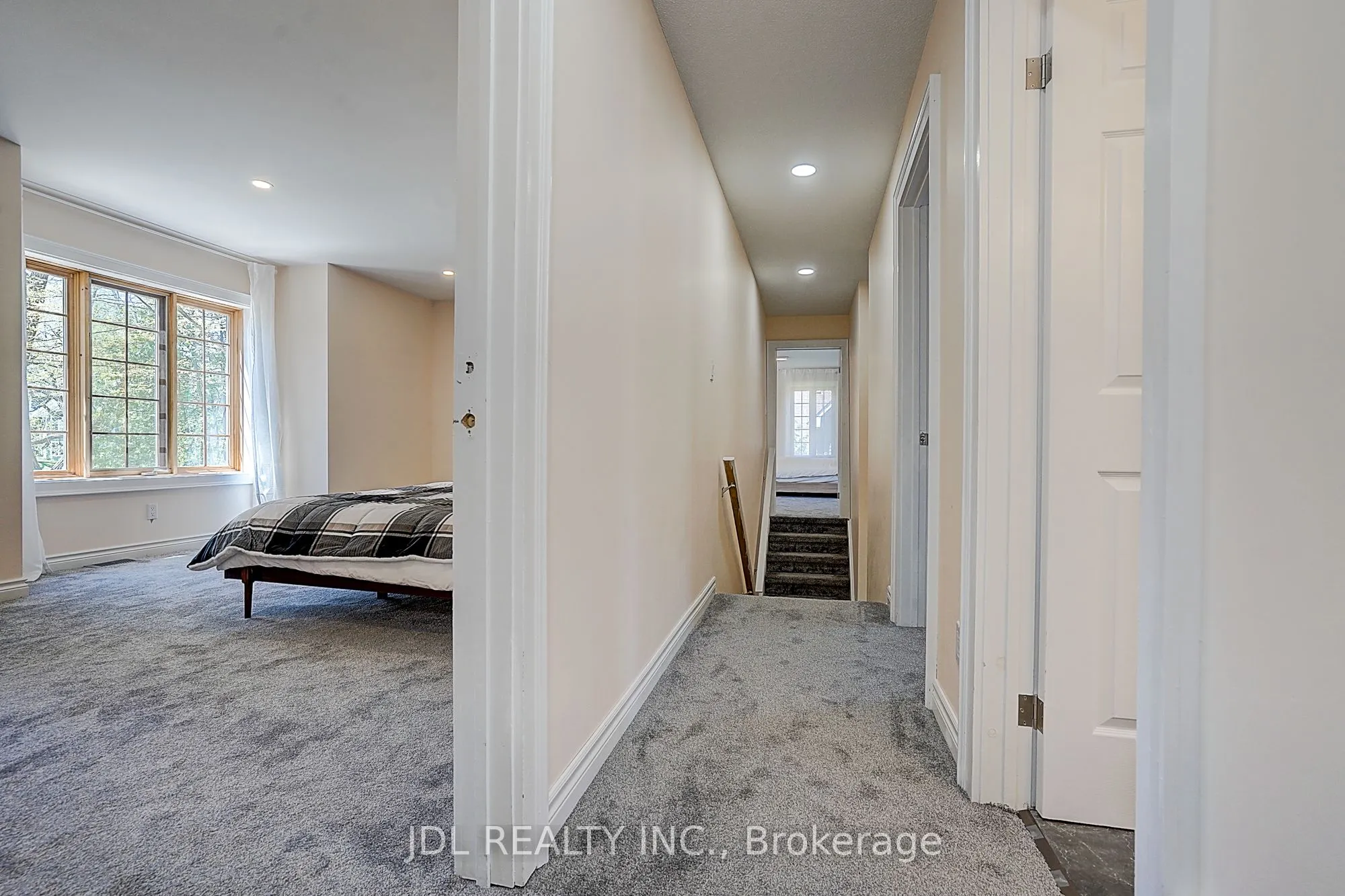 646 Oxbow Park Drive