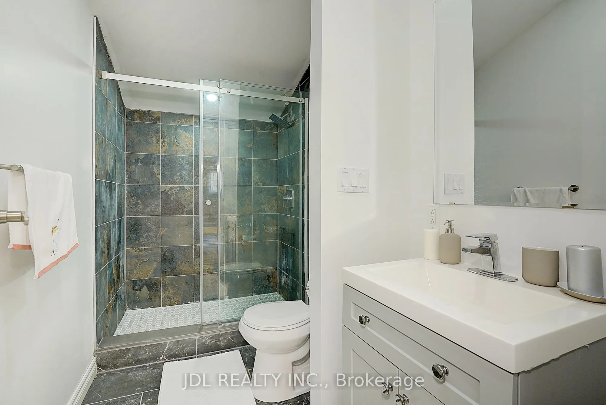 646 Oxbow Park Drive